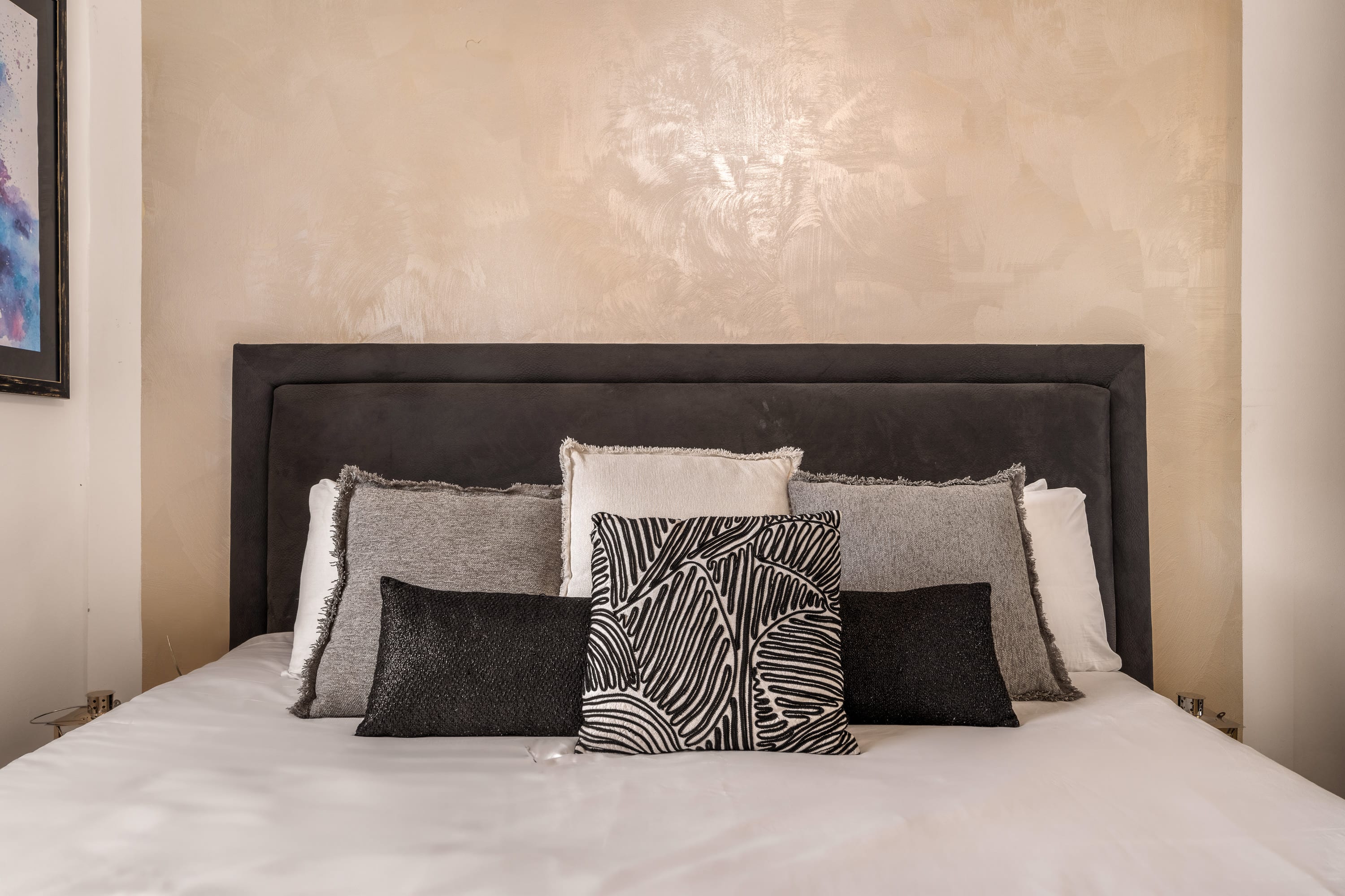King David Residence Luxury 3 Bedroom, Unit 114 – Pool, Gym & Parking, Mamilla Jerusalem photo 19