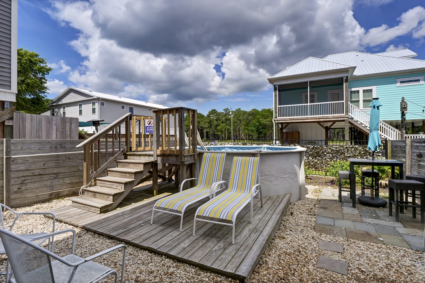 Sunshine on Searay, Pet Friendly with Private Pool — Carolina Beach, NC — vacation rental