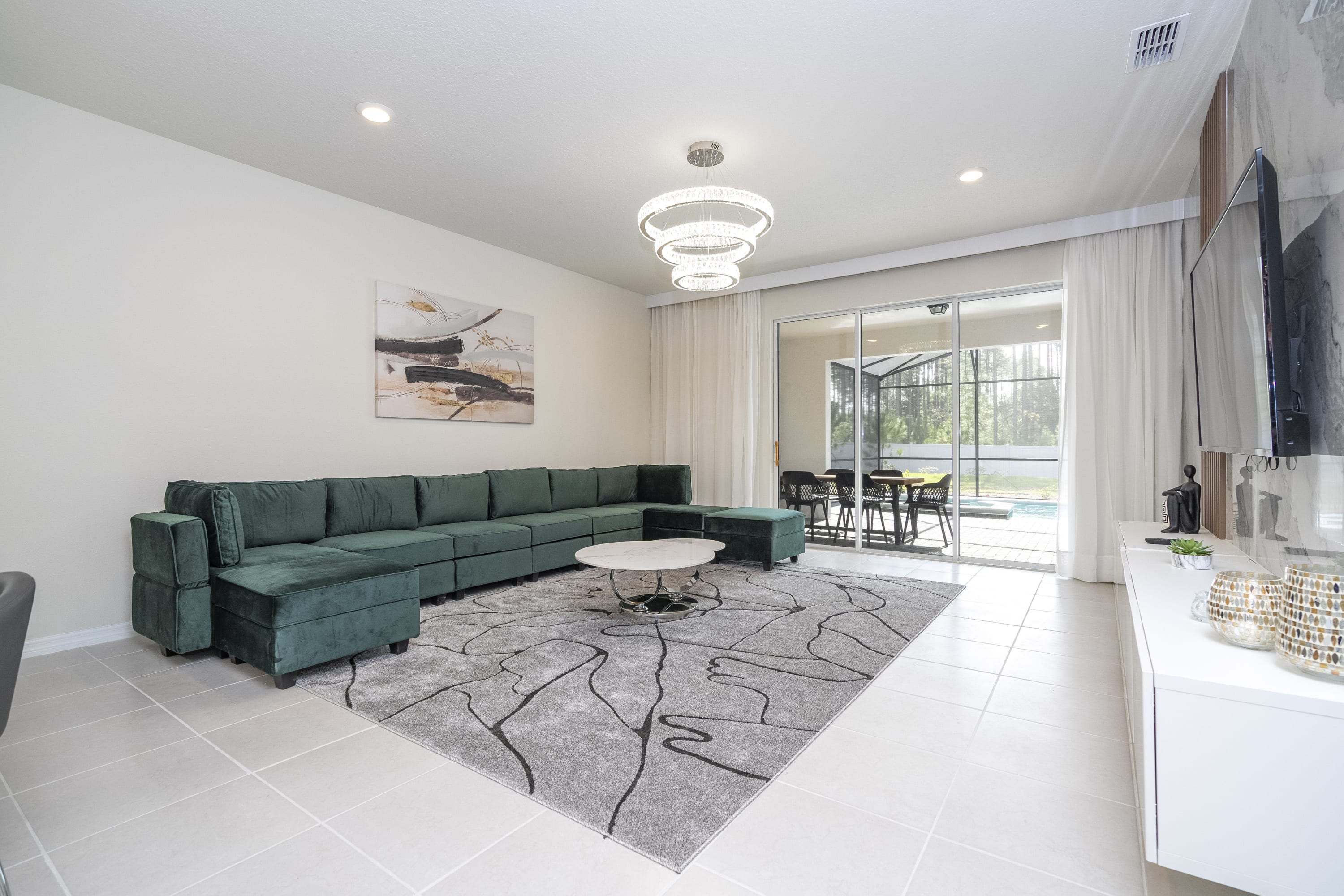 Spacious Family Retreat w/ Pool at Windsor Island 4432 — Davenport, FL — vacation rental