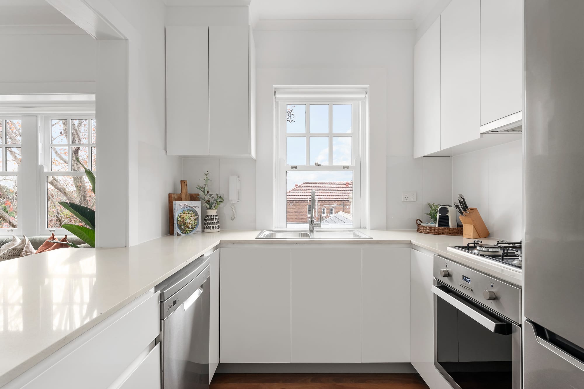 Bondi Junction Apartments - Two Bedroom Apartment with shared rooftop...