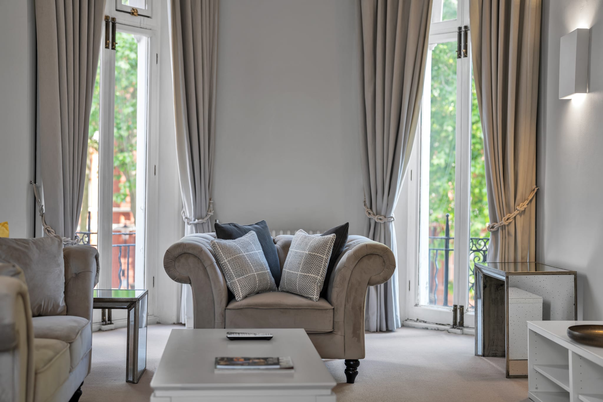 Cosy One Bedroom Behind Harrods in Hans Place SW1X 0JY - Property image 3 - VivreStays