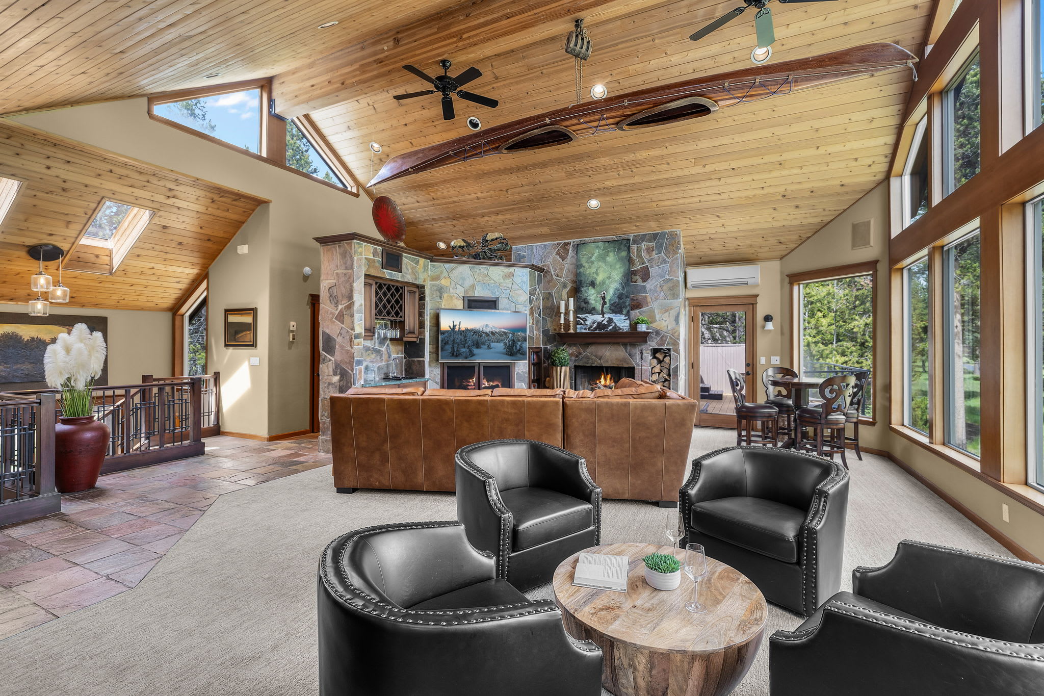 Fairway Lodge - 6 Bedrooms | Sunriver, OR