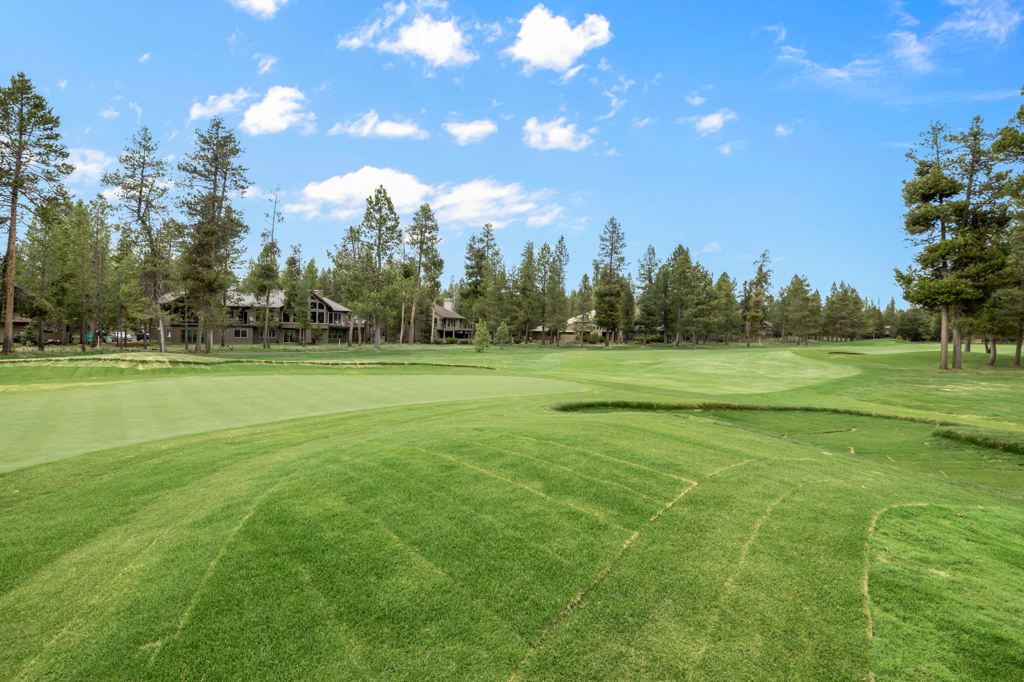 Fairway Lodge - 6 Bedrooms | Sunriver, OR