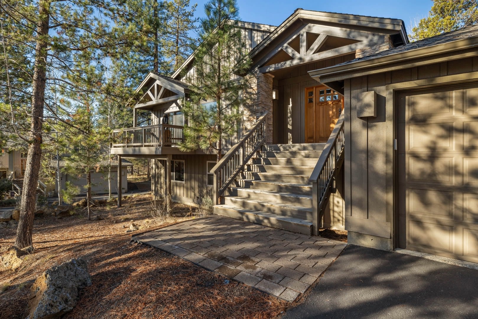 Black Bear Lodge - 7 Bedrooms | Sunriver, OR