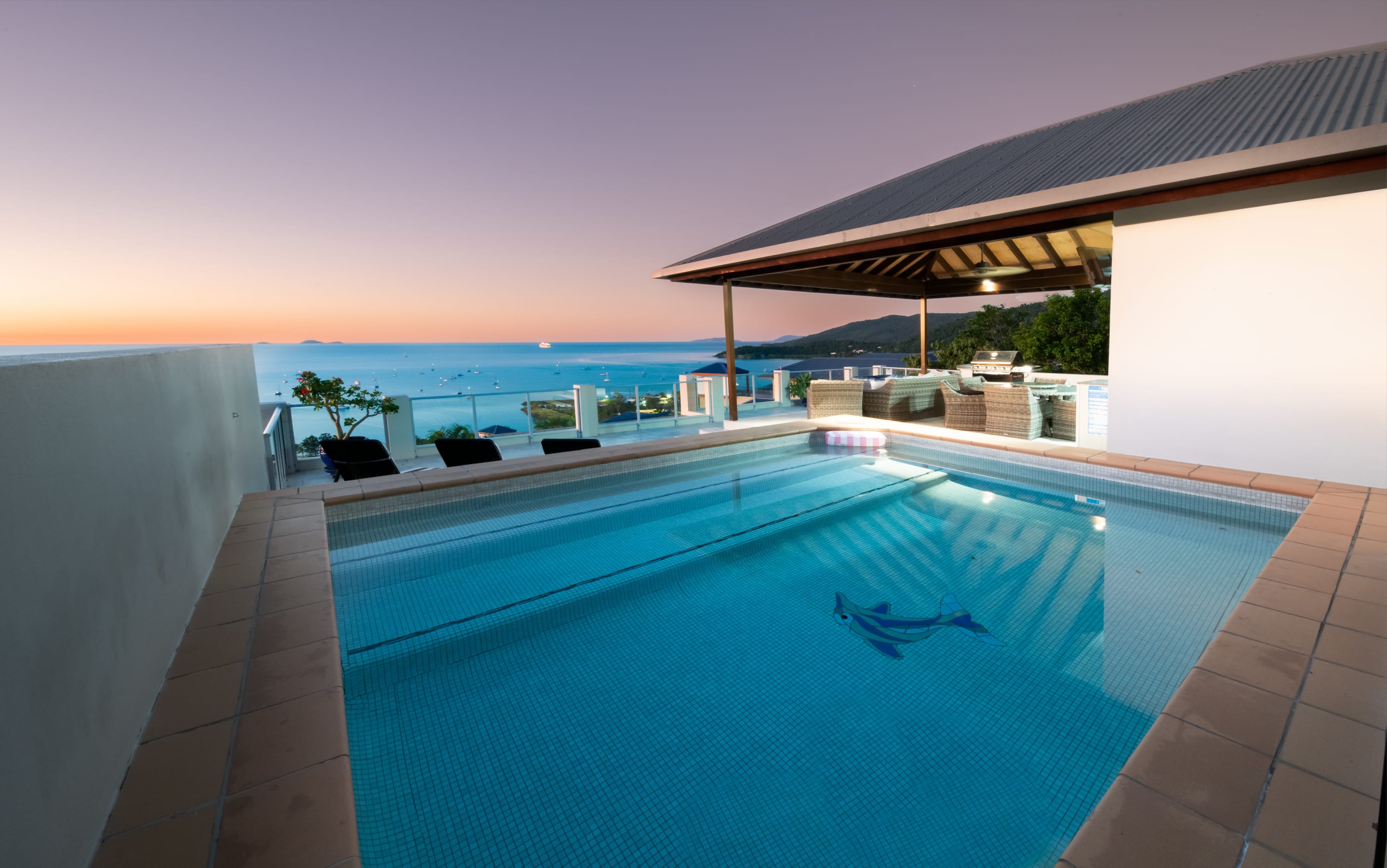 Amazing Penthouse with Breathtaking Airlie Beach Views — Airlie Beach, Queensland — vacation rental
