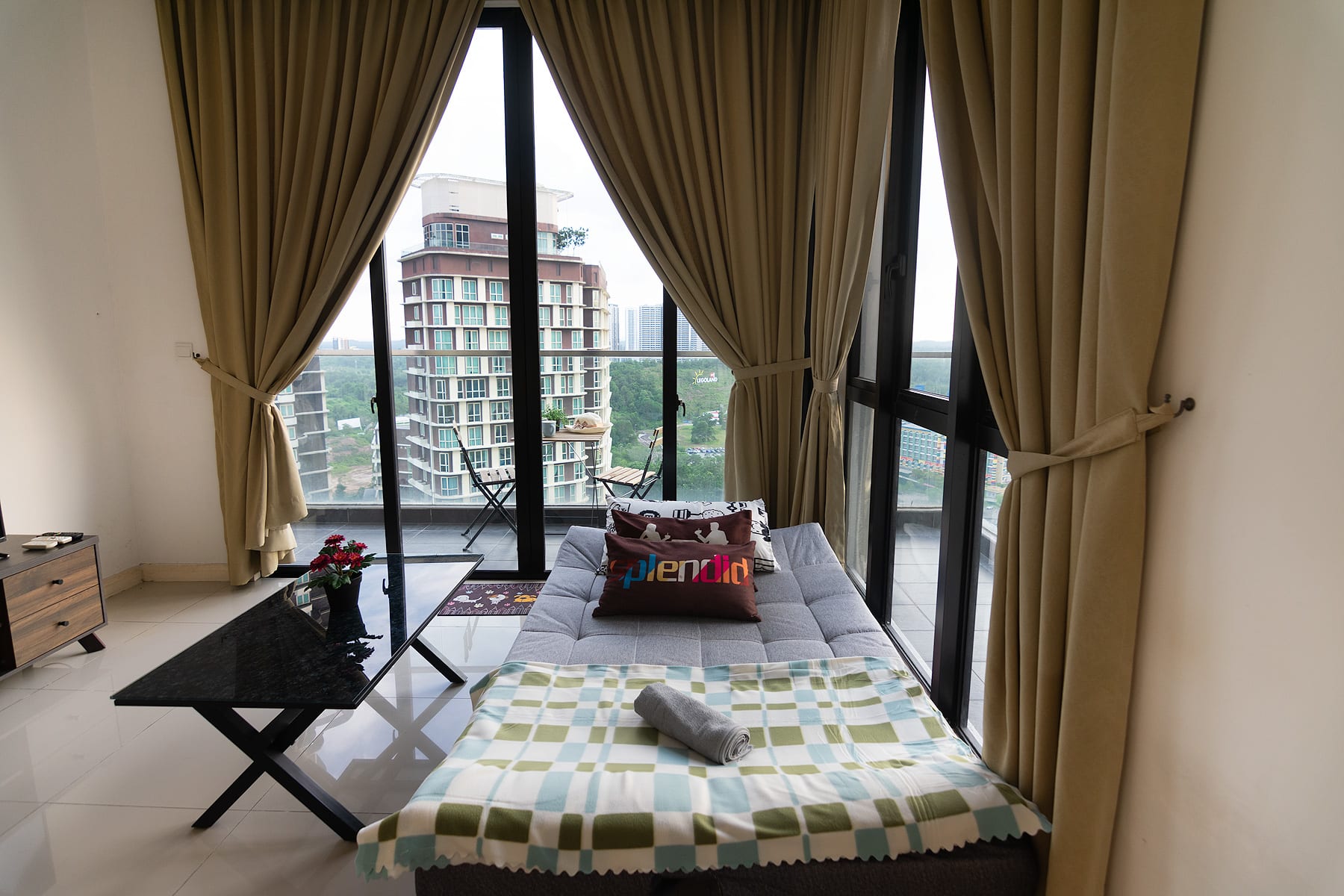 View 9