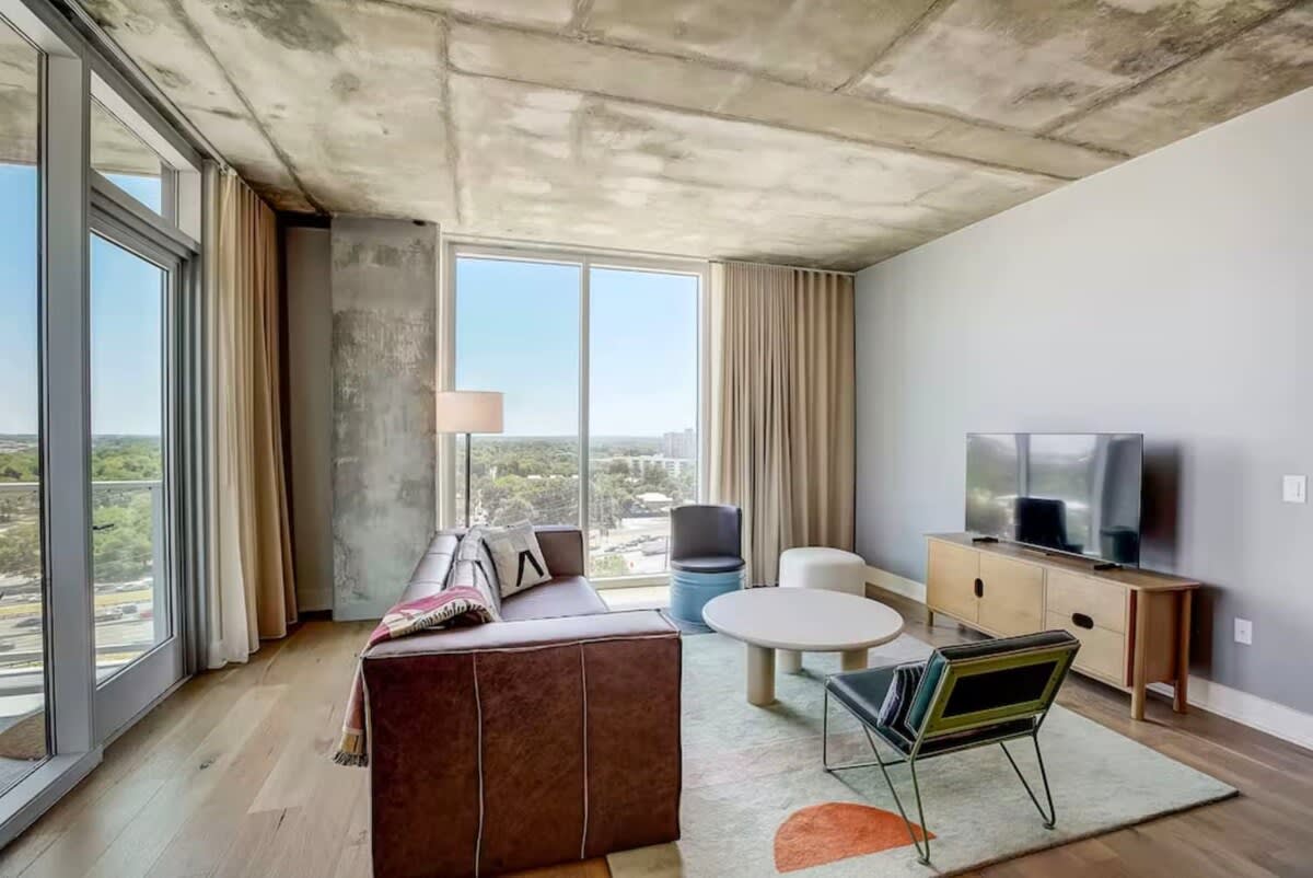 15th FL 1BR Condo | Heated Pool, Gym | Balcony | Bar — Austin, TX — vacation rental