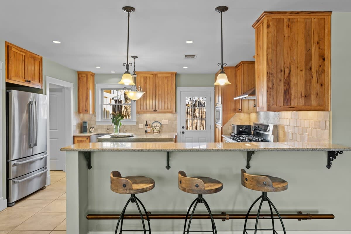 Home Near Main St | 4BR | Hot Tub | Private Yard 2