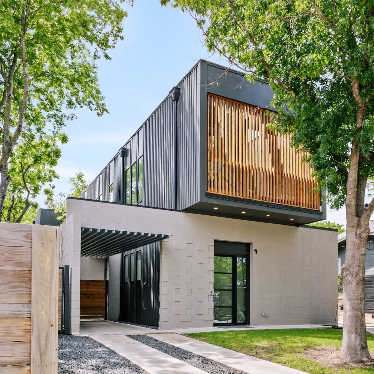 Luxury 3BR Home | Minutes from UT Campus 