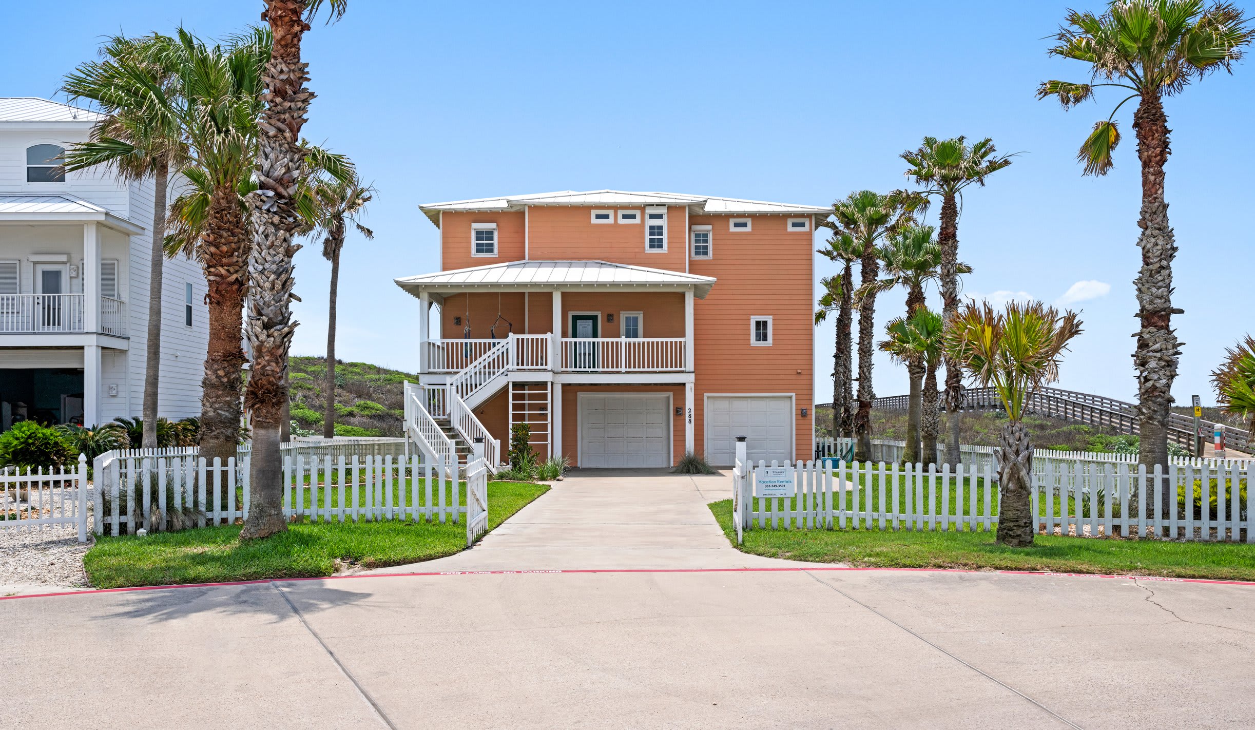 Gulf Views, Walk to Beach! | Sand Dollar