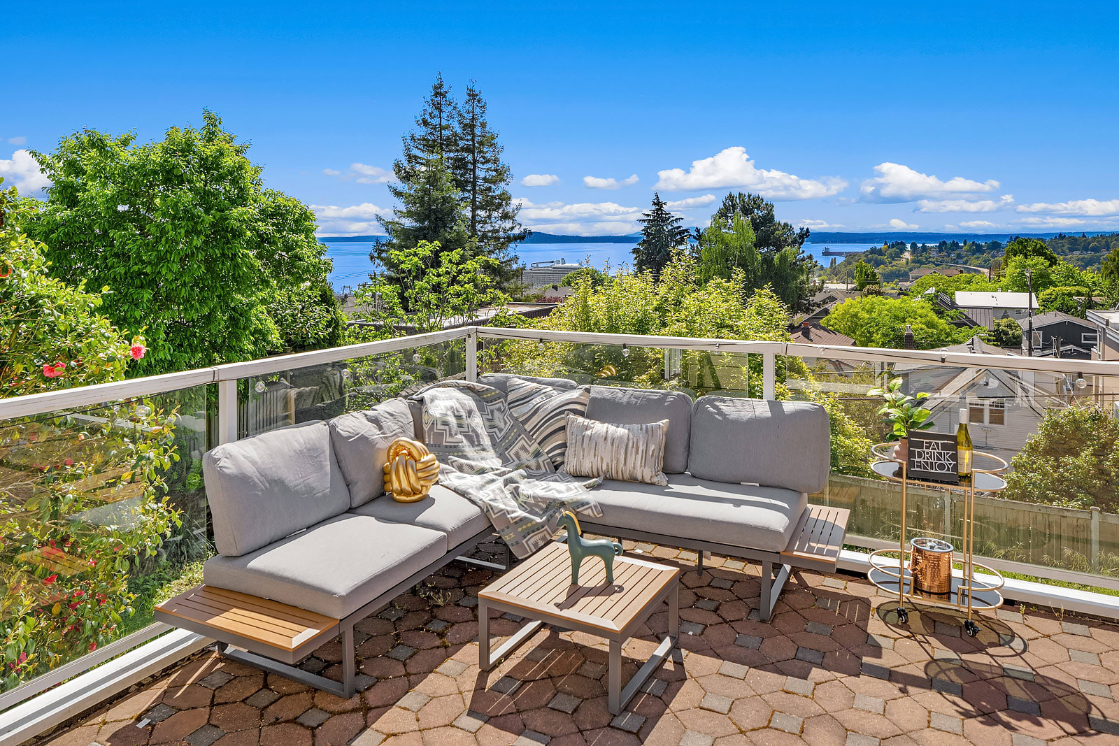 Queen Anne Retreat with Bay Views | Dining & Shop - Foto 1