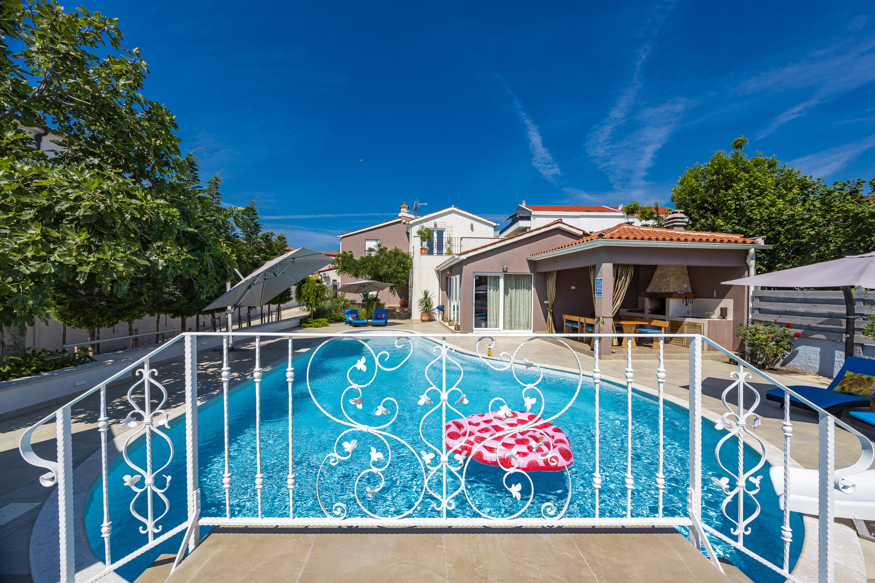 Five bedroom villa Emily with pool in Medulin — Medulin, Istarska županija — vacation rental