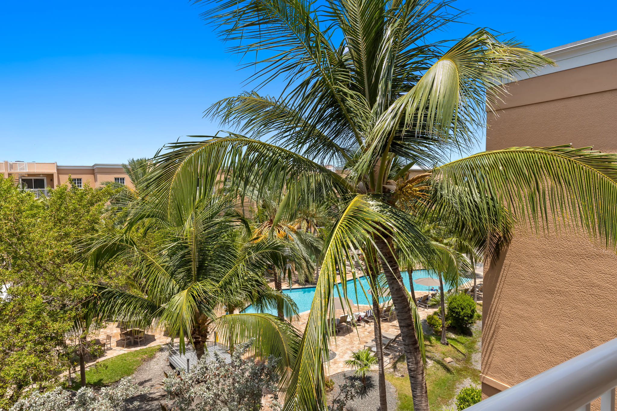 Resort View 2BR Residence with Rooftop Balcony