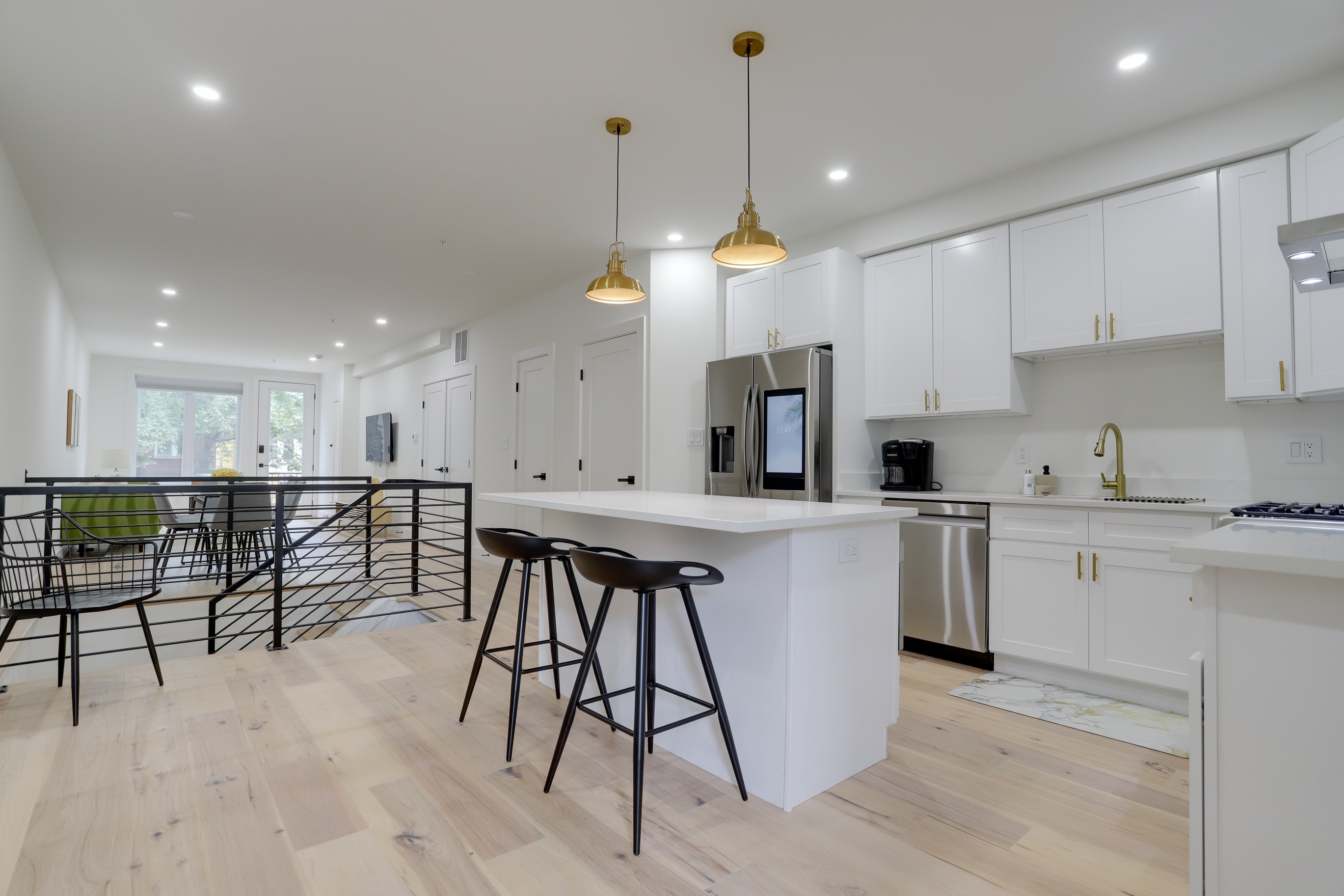 Sojourn's 4 BR + Private Patios at Union Market