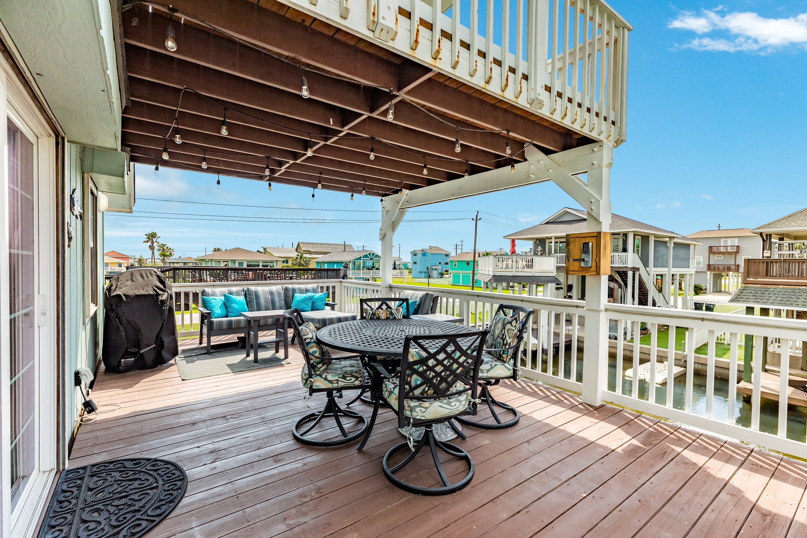 Saltwater Cowboys Retreat Bayfront Boat Slip Hot Tub | Photo 3