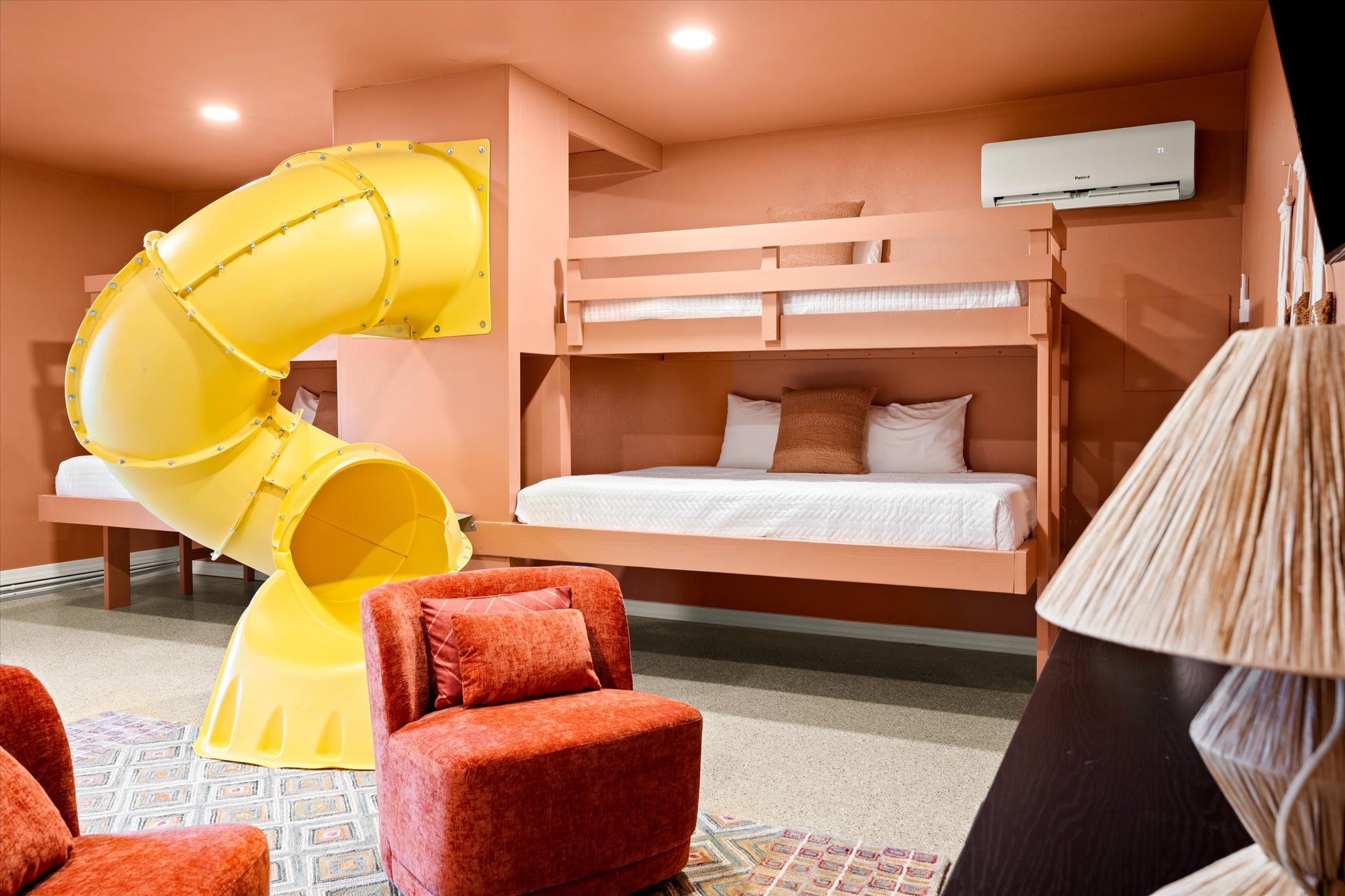 Pickleball Paradise! Sleeps 16 | Pool & Hot Tub 2