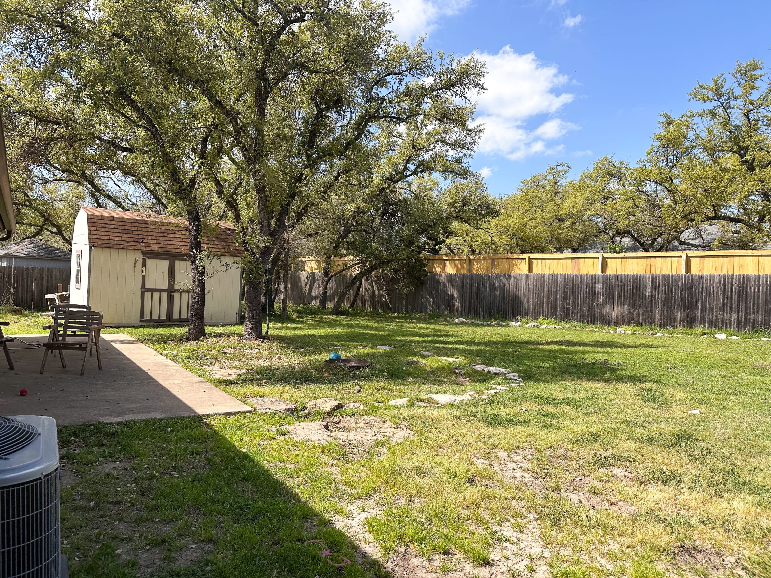 King Bed, Pet-Friendly, North Austin, Pool