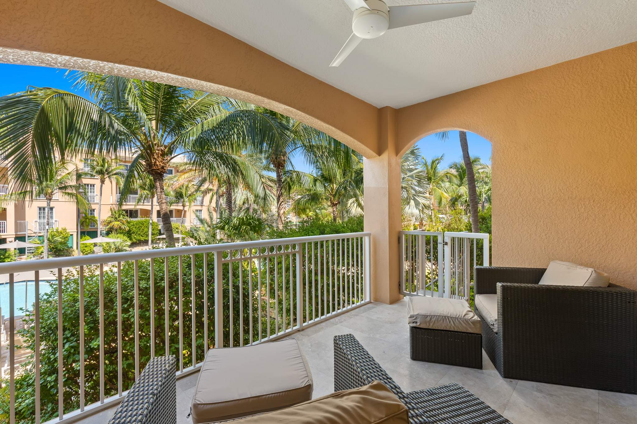Resort View 3BR Residence with Direct Pool Access