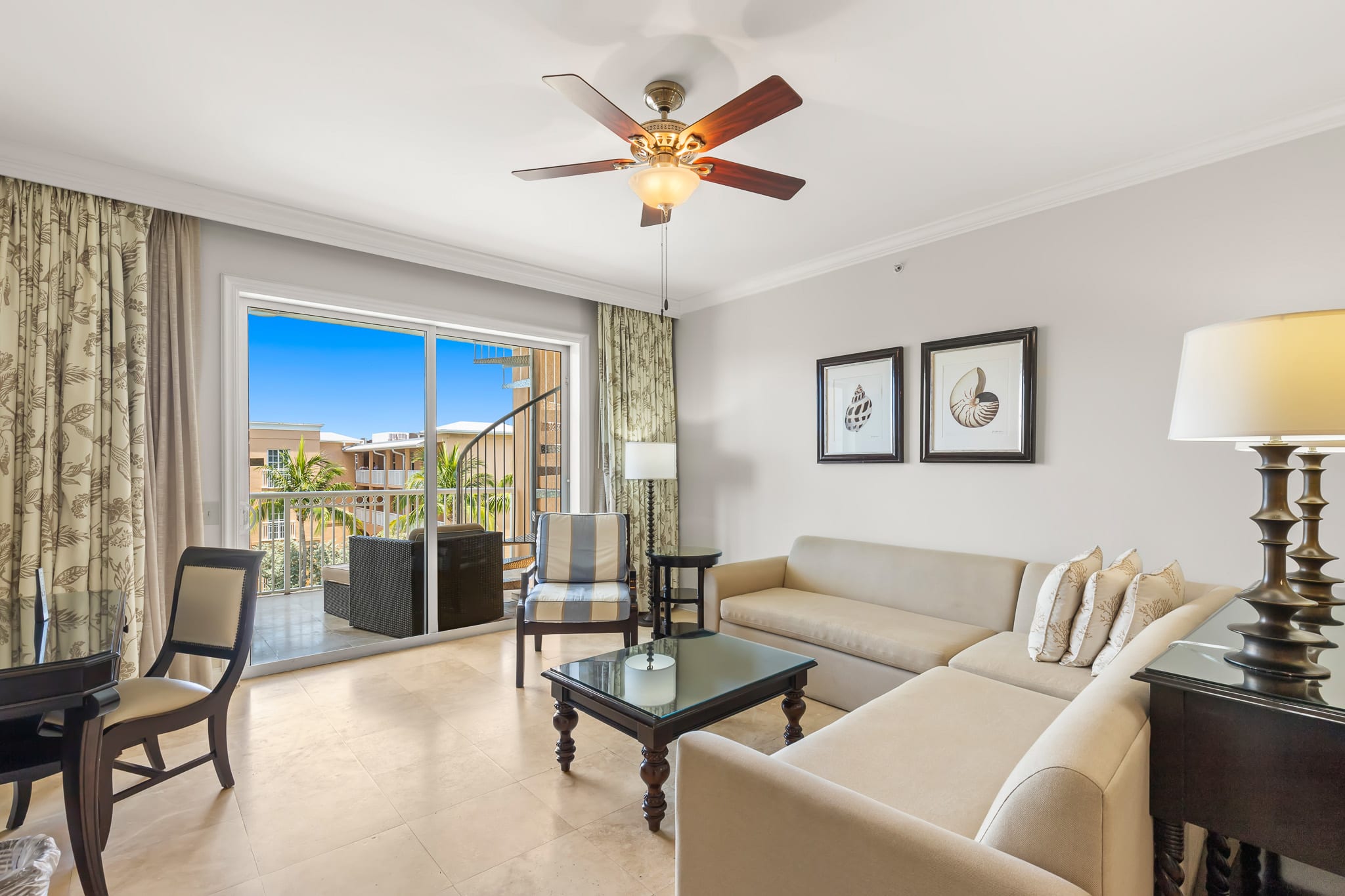 Resort View 3BR Residence with Rooftop Balcony