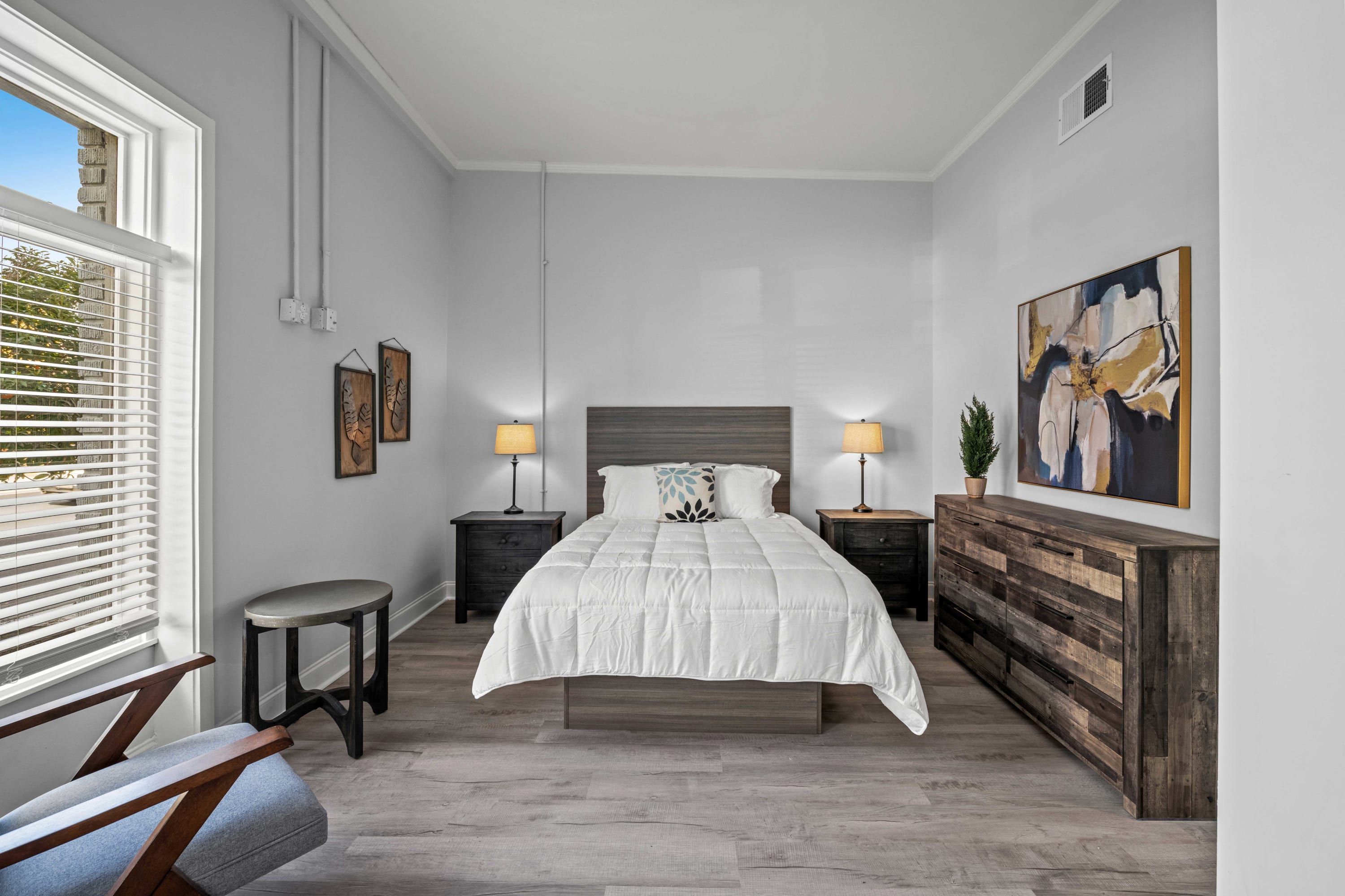 300 Laurel Lofts Unit 1 | Photo 3