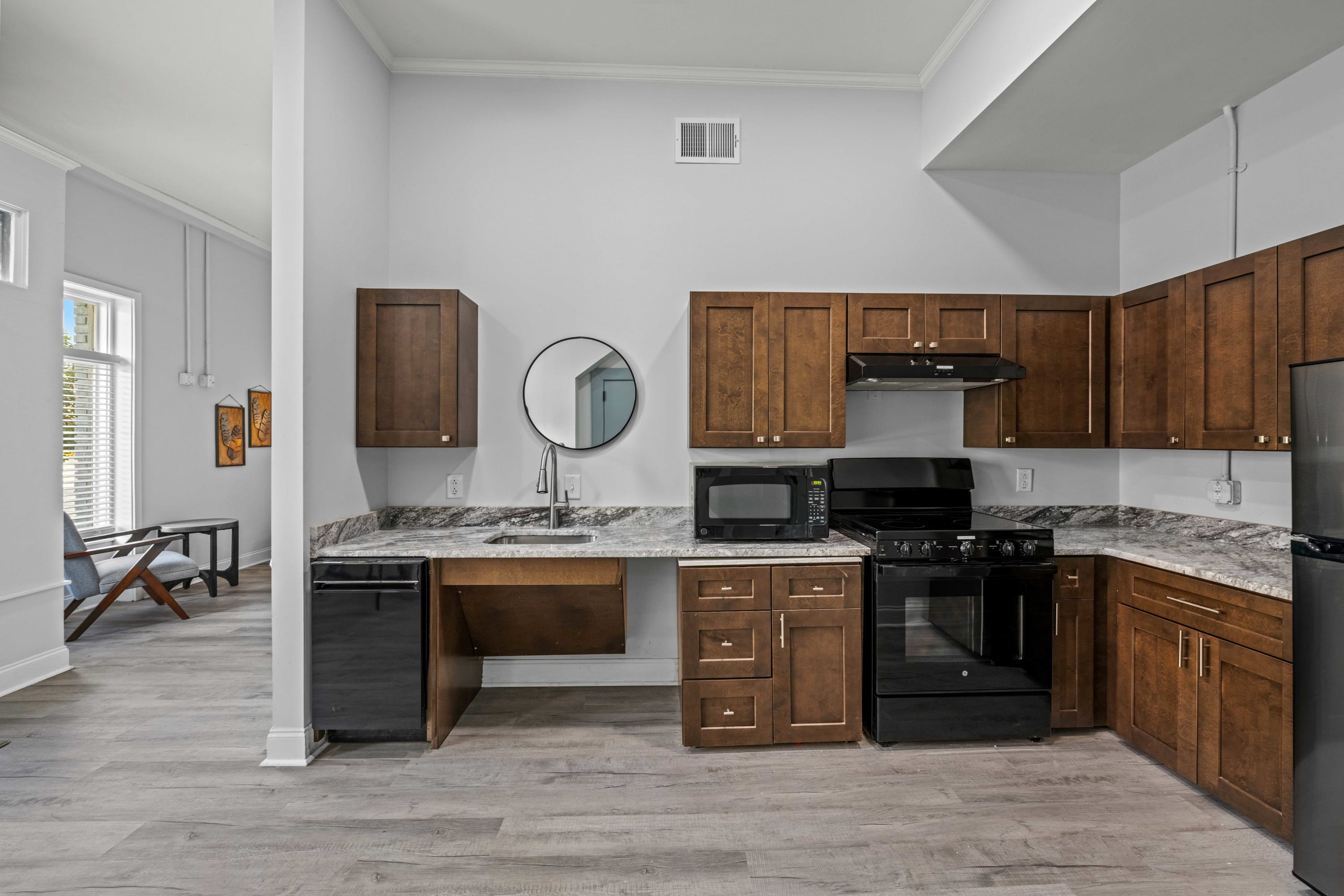 300 Laurel Lofts Unit 1 | Photo 5