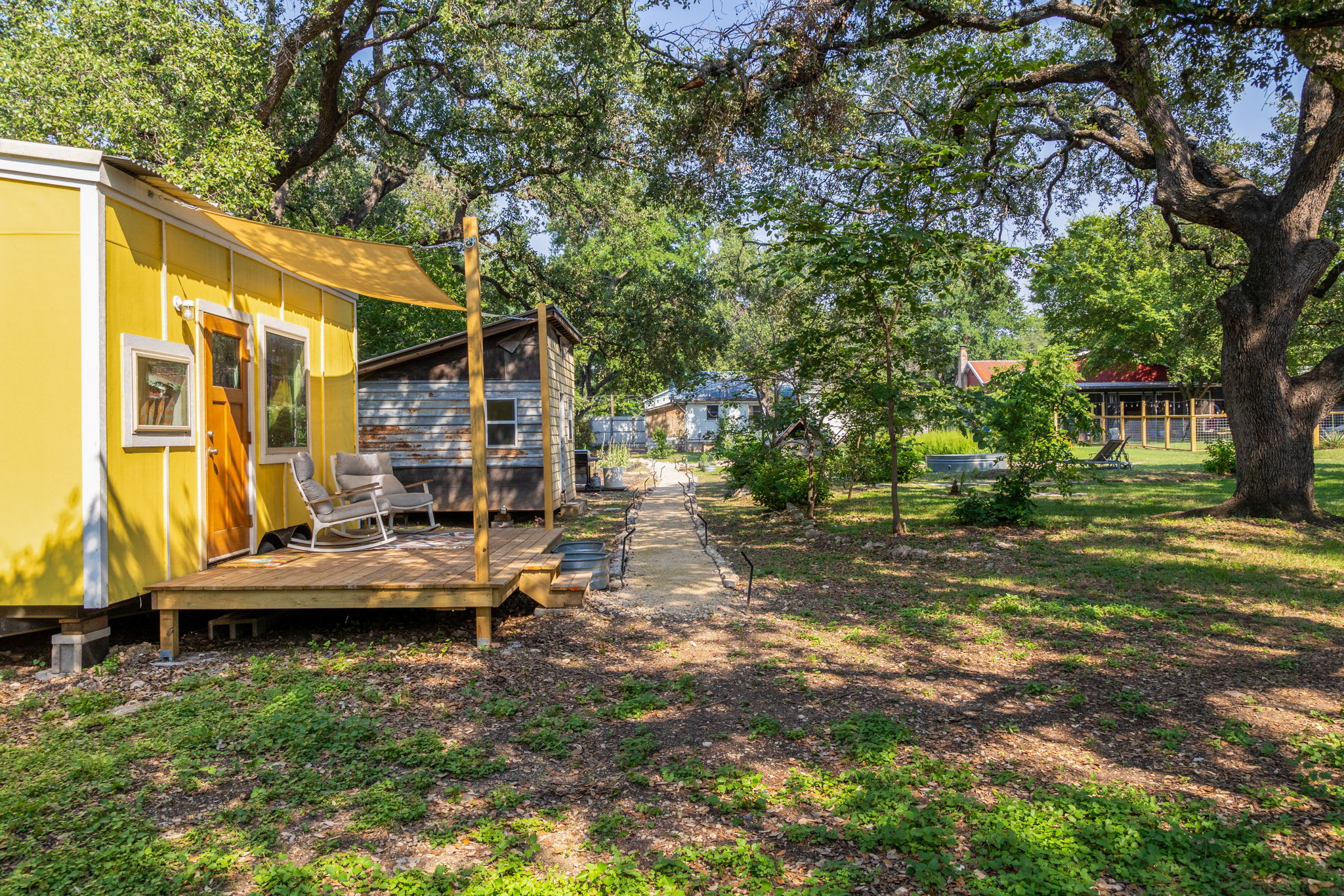 1 br, South Austin, Eco Friendly | Yellowstar