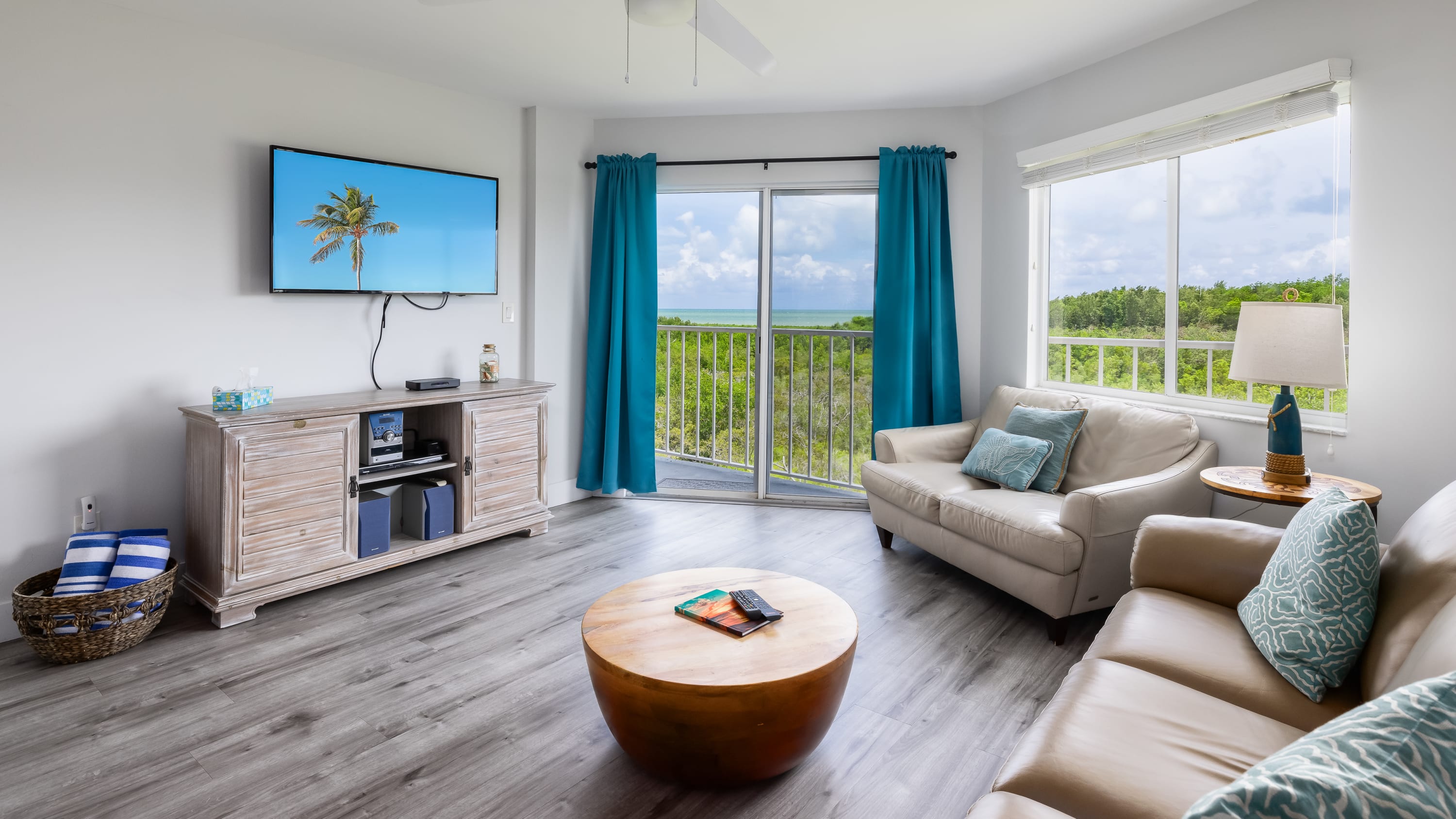 Spacious Living Room