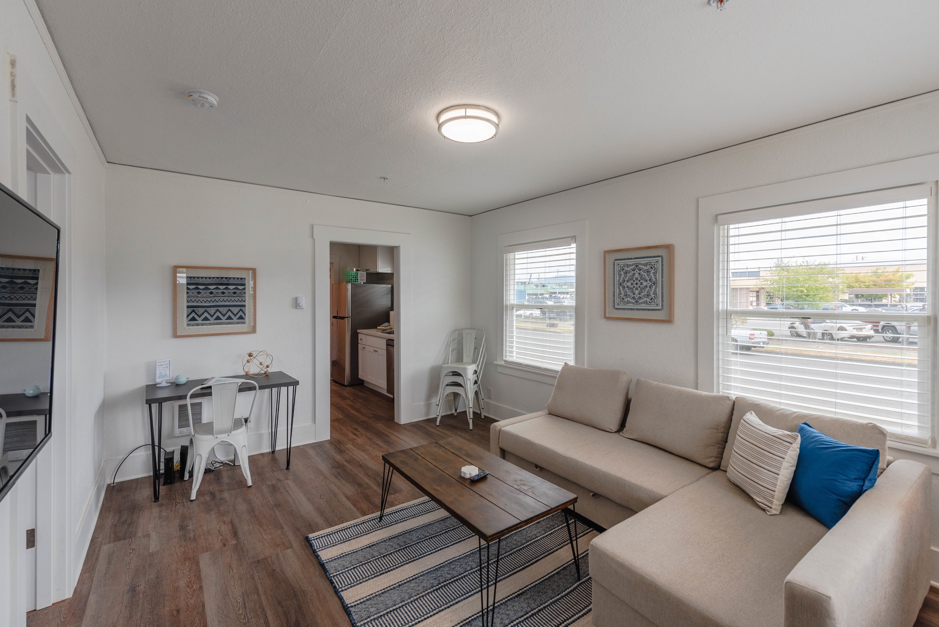 #StayInMyDistrict Bluebird Cottage Coos Bay — Coos Bay, OR — vacation rental
