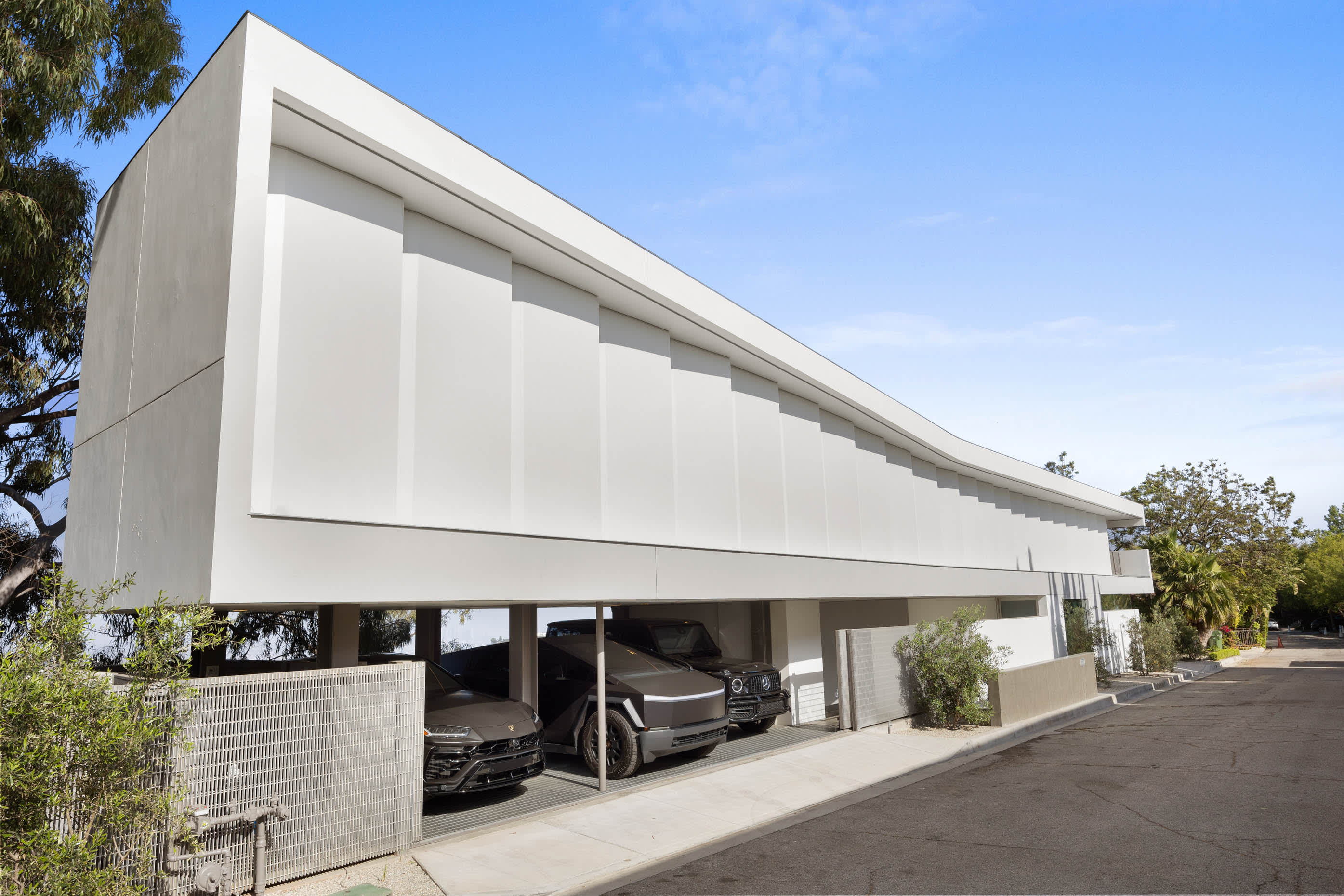 Experience ultimate luxury in the heart of Beverly Hills.