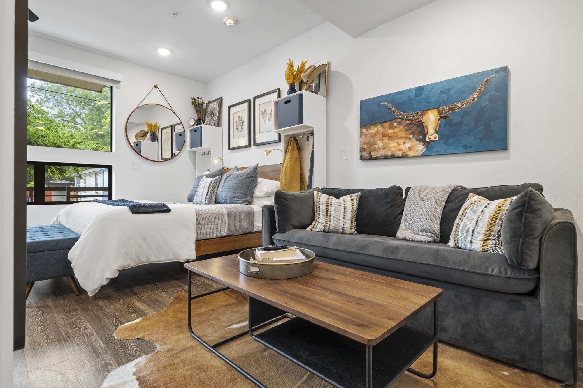 Vibrant DT ATX Studio | Mins to Rainey St | Patio β Austin, TX β vacation rental