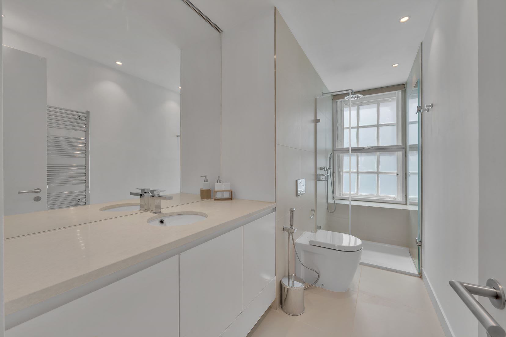 Modern loft with AC and lift in Baker St in Baker Street W1U 6SE - Property image 8 - VivreStays