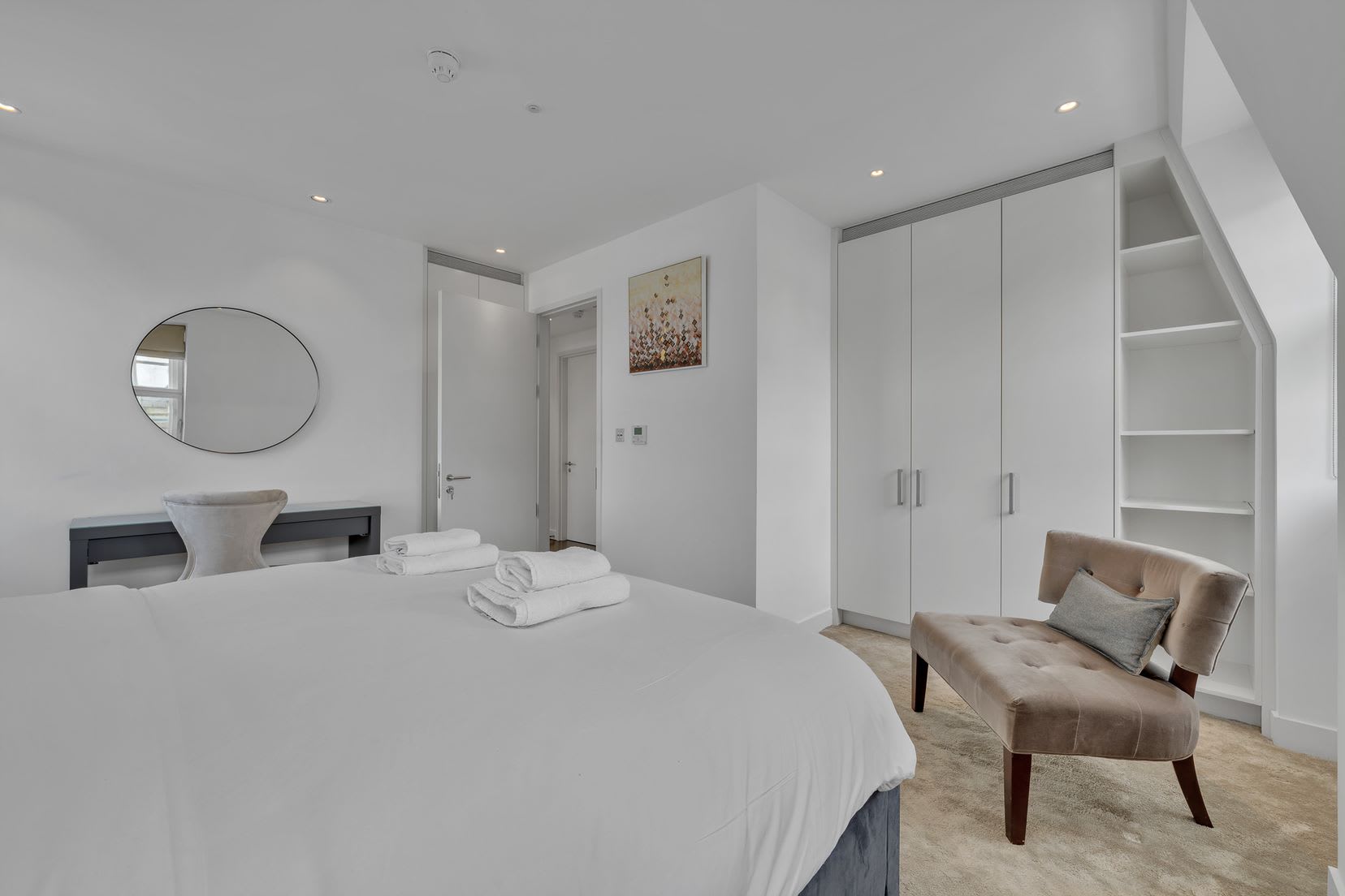 Modern loft with AC and lift in Baker St in Baker Street W1U 6SE - Property image 10 - VivreStays
