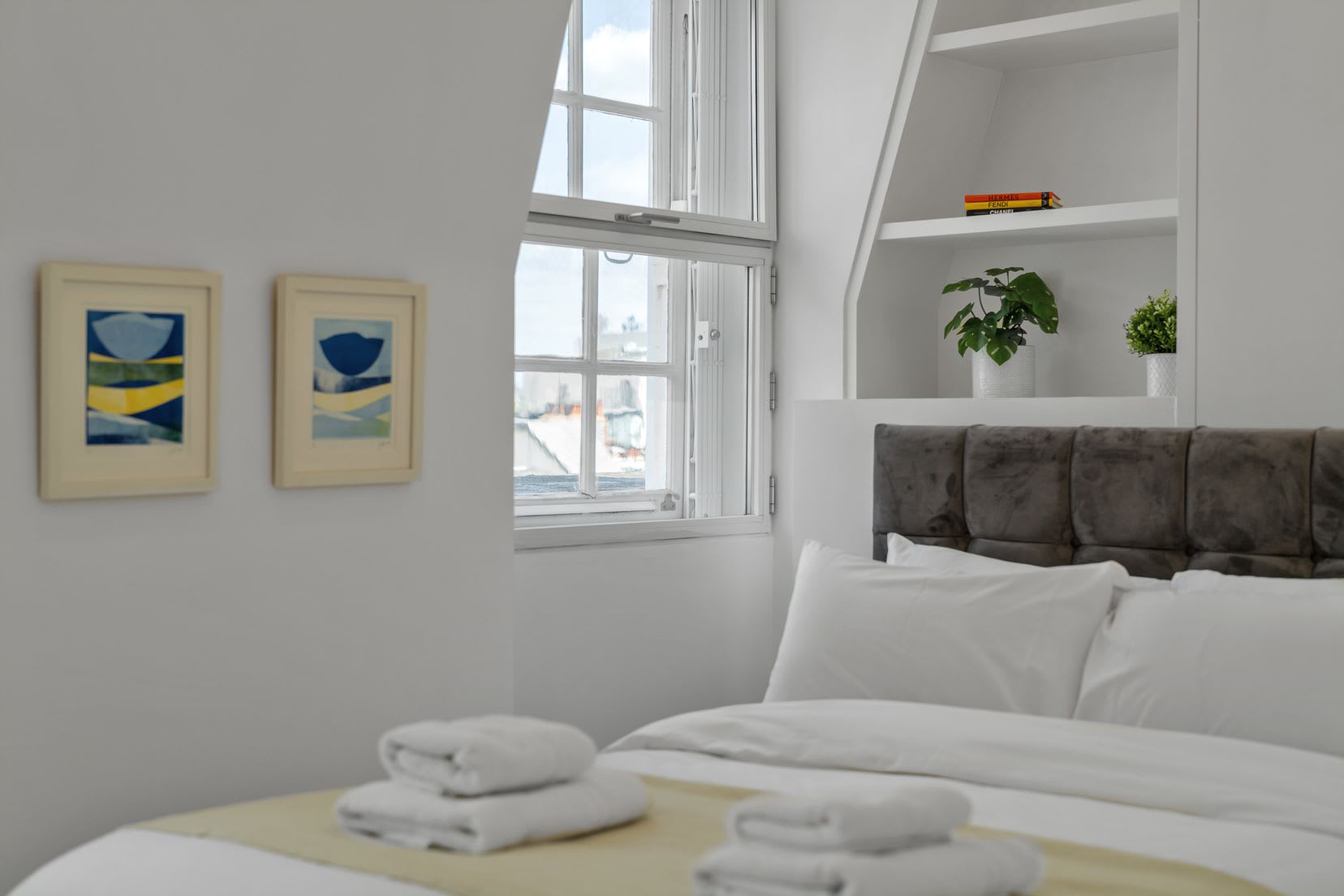 Modern loft with AC and lift in Baker St in Baker Street W1U 6SE - Property image 14 - VivreStays
