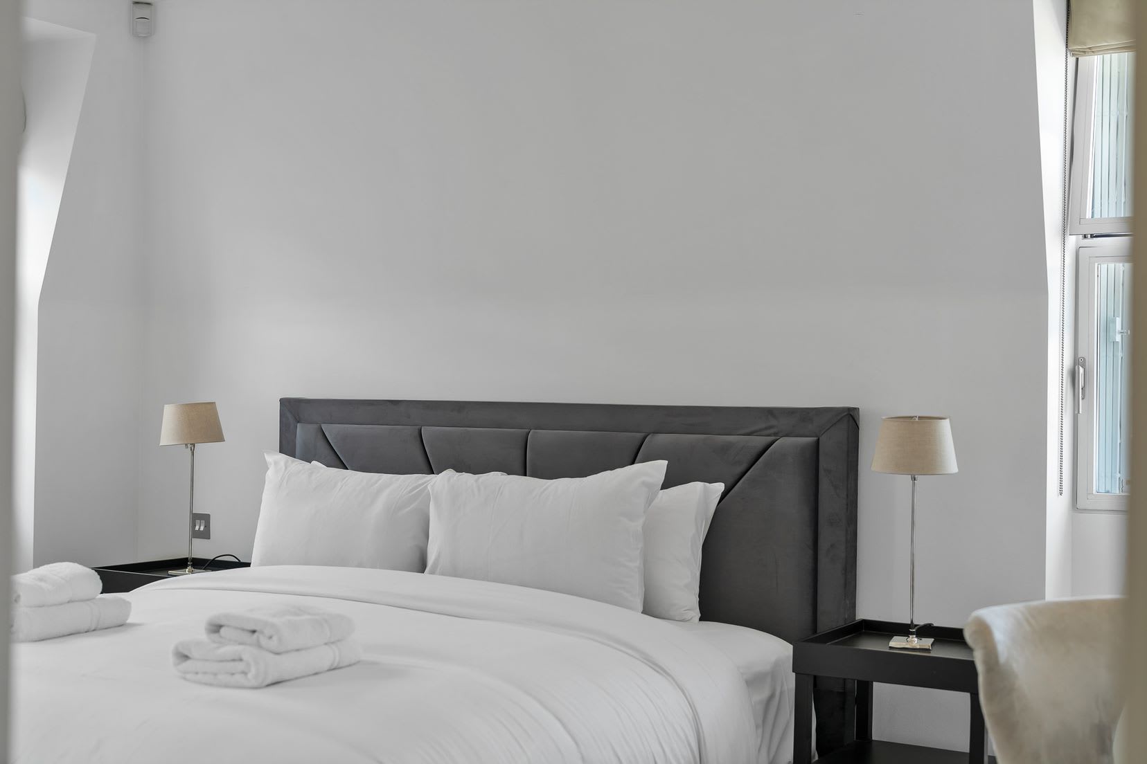 Modern loft with AC and lift in Baker St in Baker Street W1U 6SE - Property image 6 - VivreStays