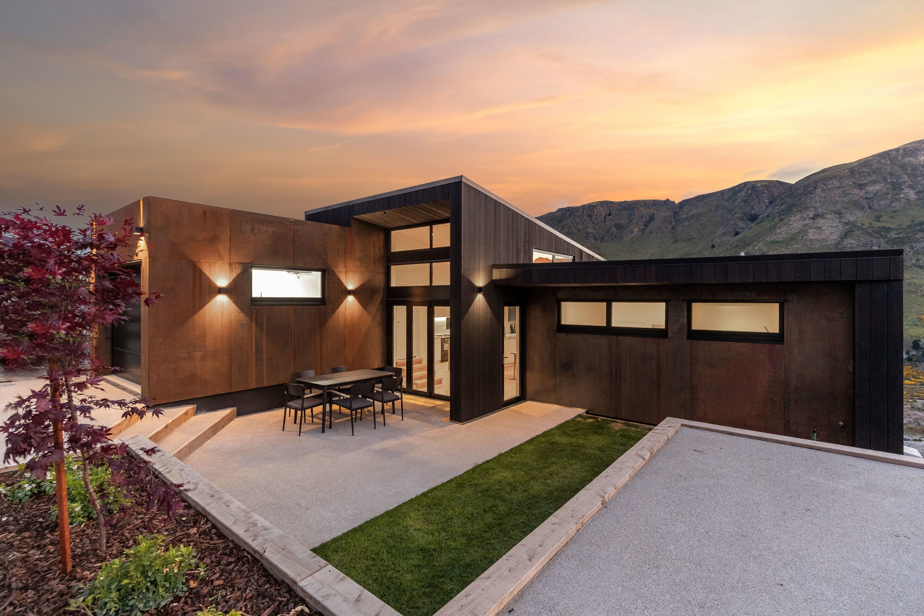 Stunning Mountain Views in Queenstown-Hot tub