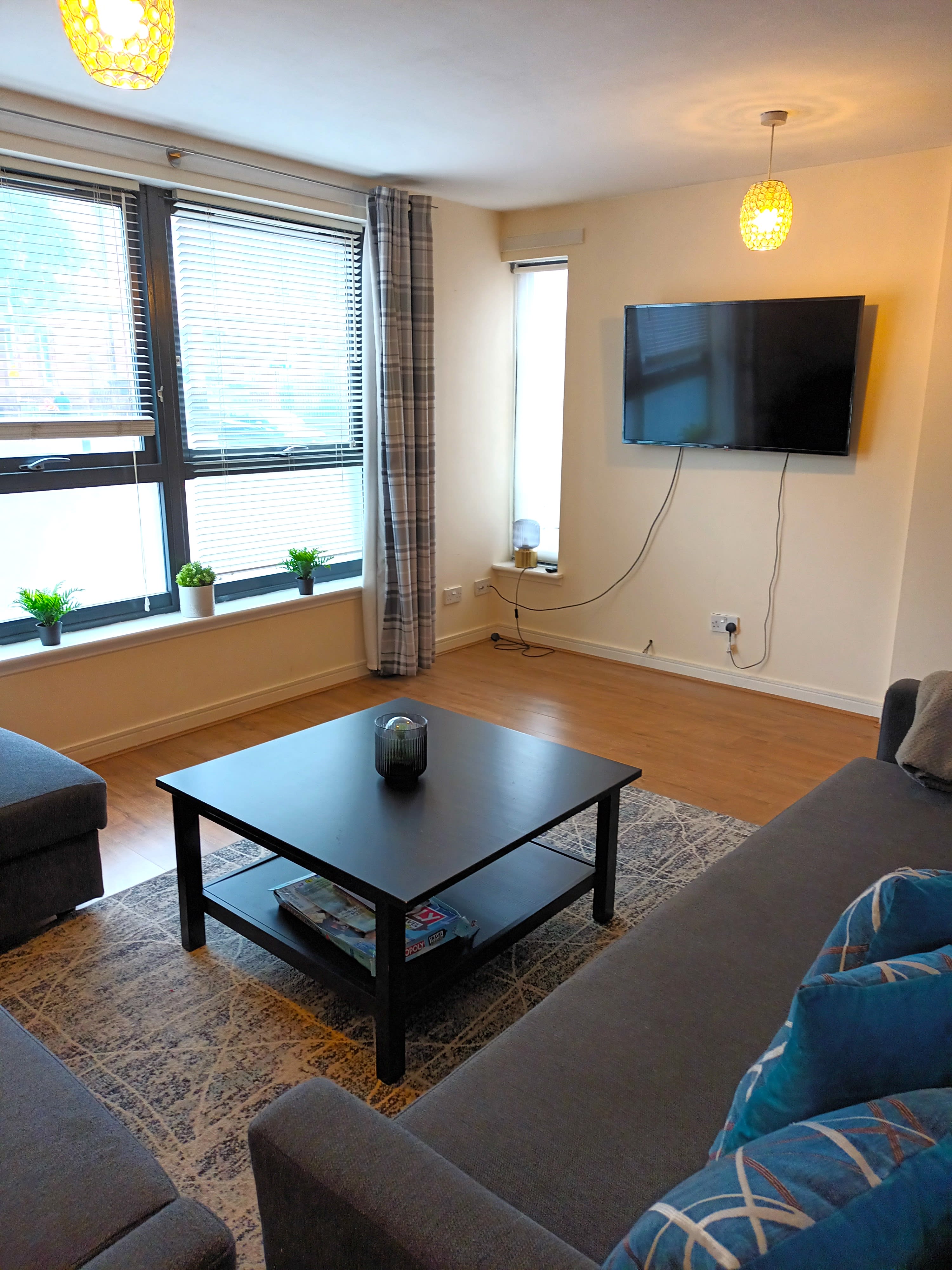 Fabulous, 2 bed apt, 10 mins from City Centre