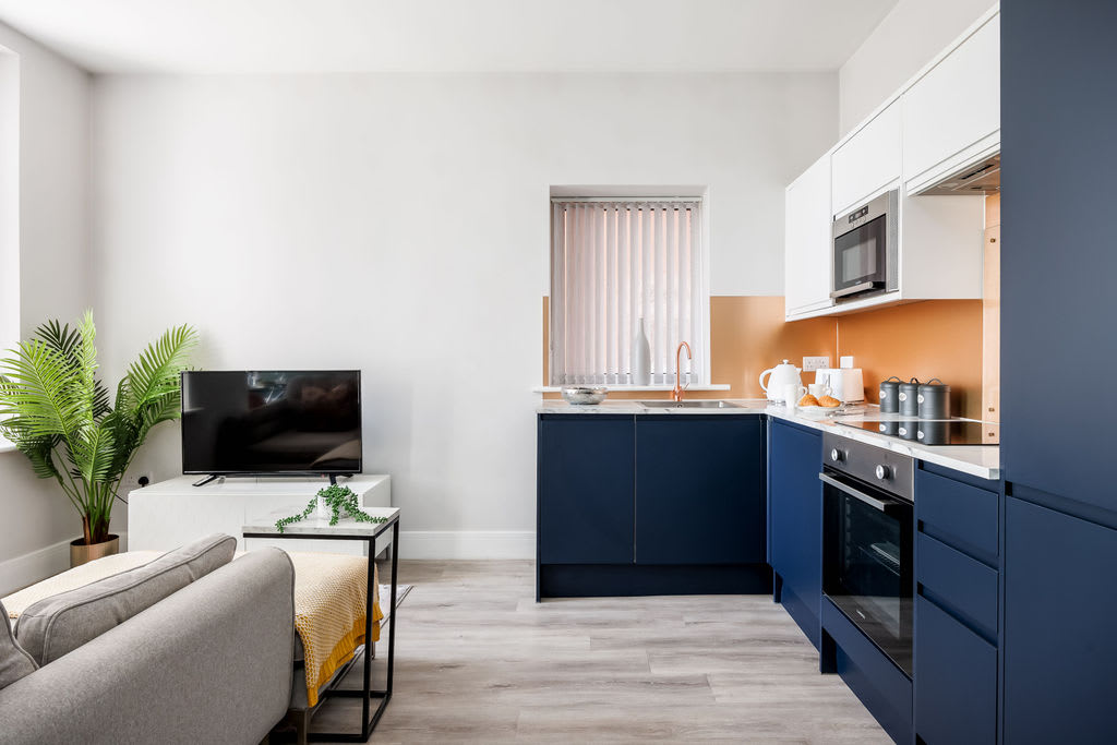 Light, Bright & Full of Style. 1-Bed Apt with PKG