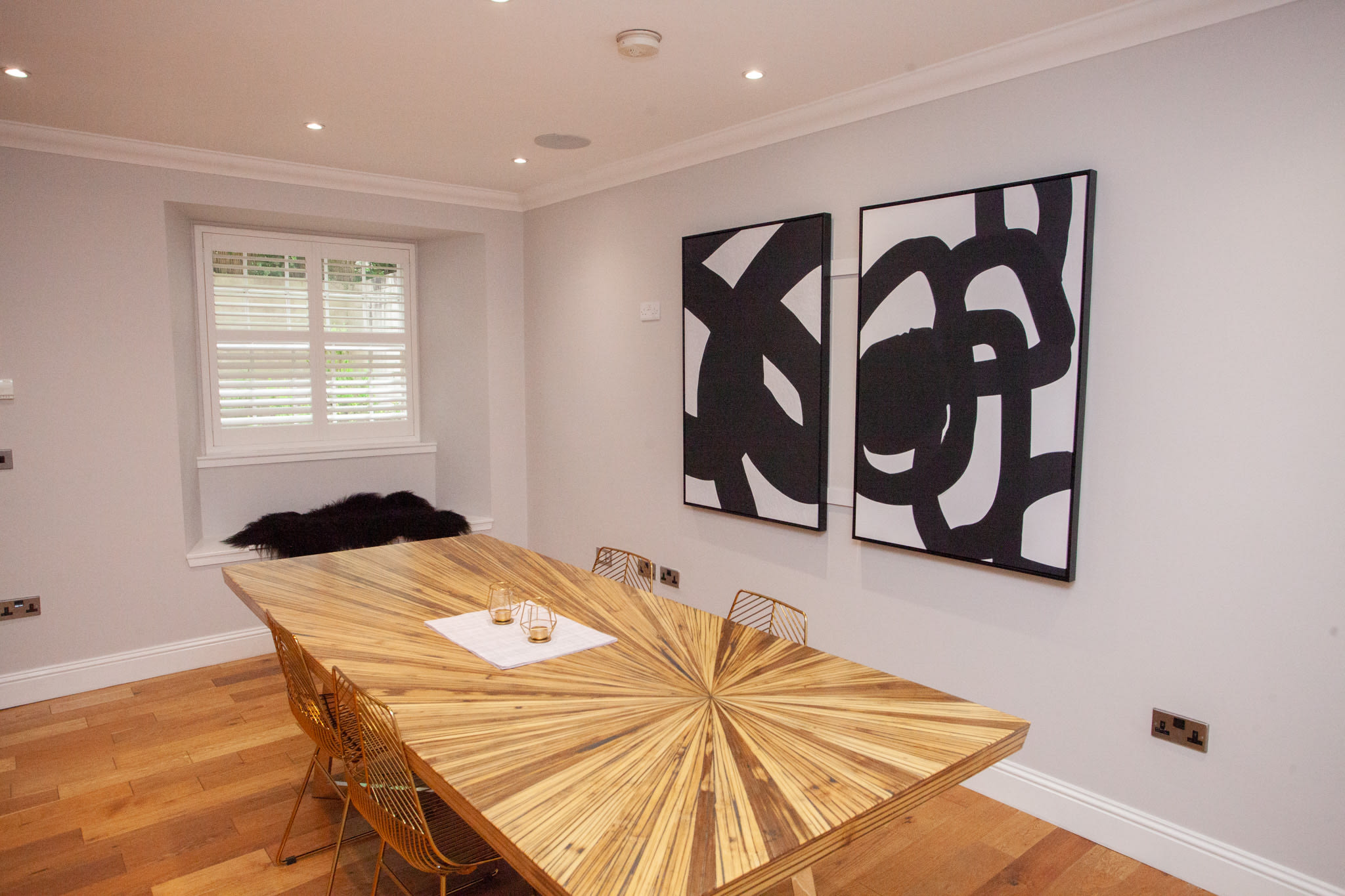 View Stylish West End Flat in Glasgow in Woodside Crescent 8 G3 7QF Stylish West End Flat in Glasgow in Woodside Crescent 8 G3 7QF - Property image 18 - VivreStays