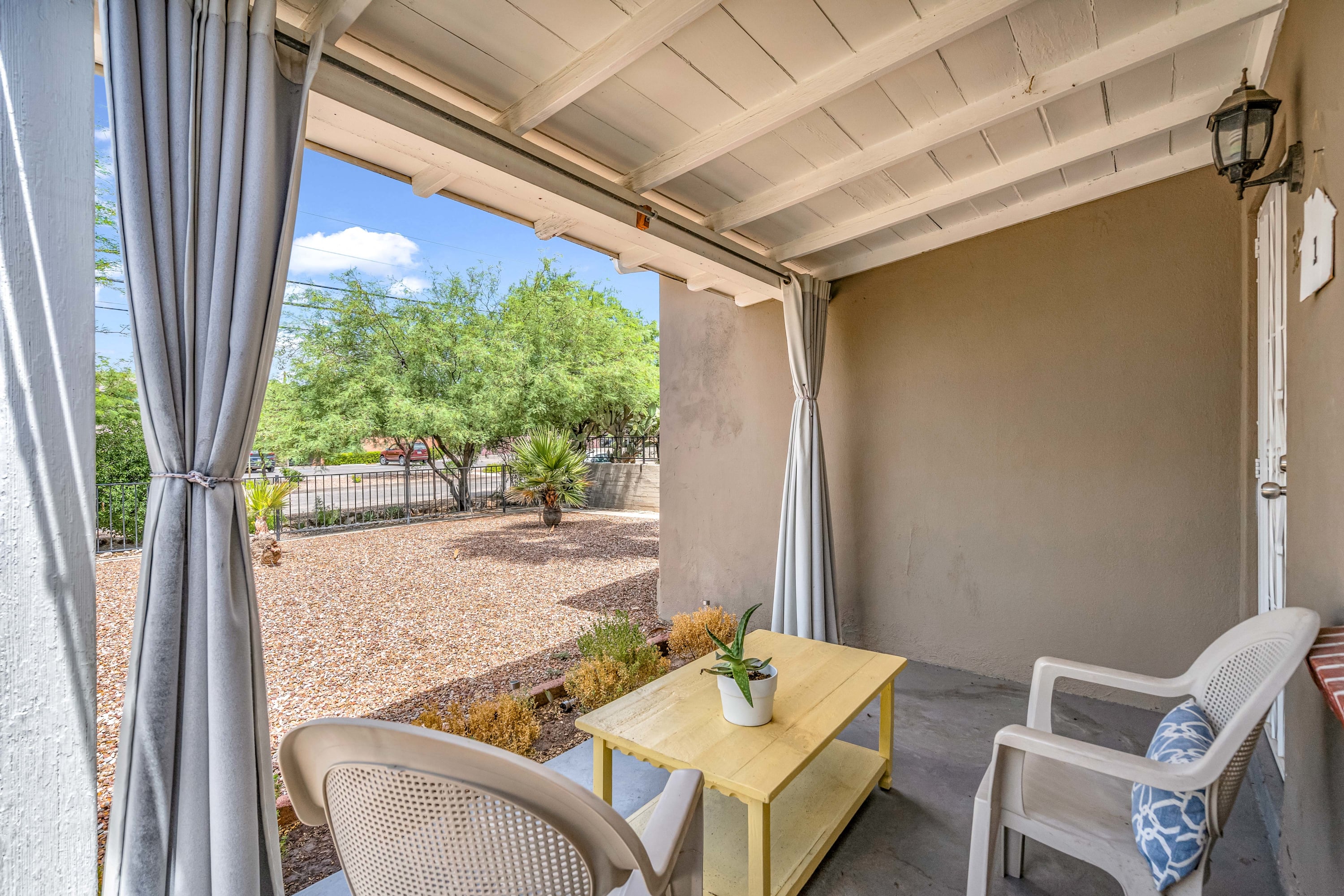 Prime Gem Show & UofA 1BR | Walkable Luxury Unit โ Tucson, AZ โ vacation rental