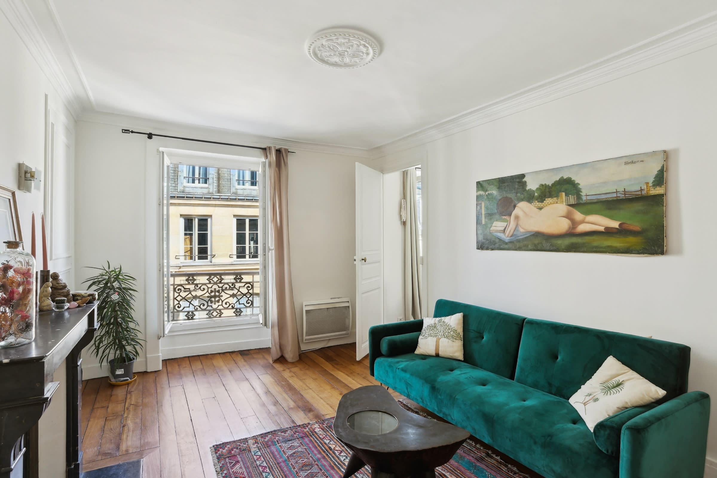 Lovely 2BR in the Heart of Le Marais - Picture 1