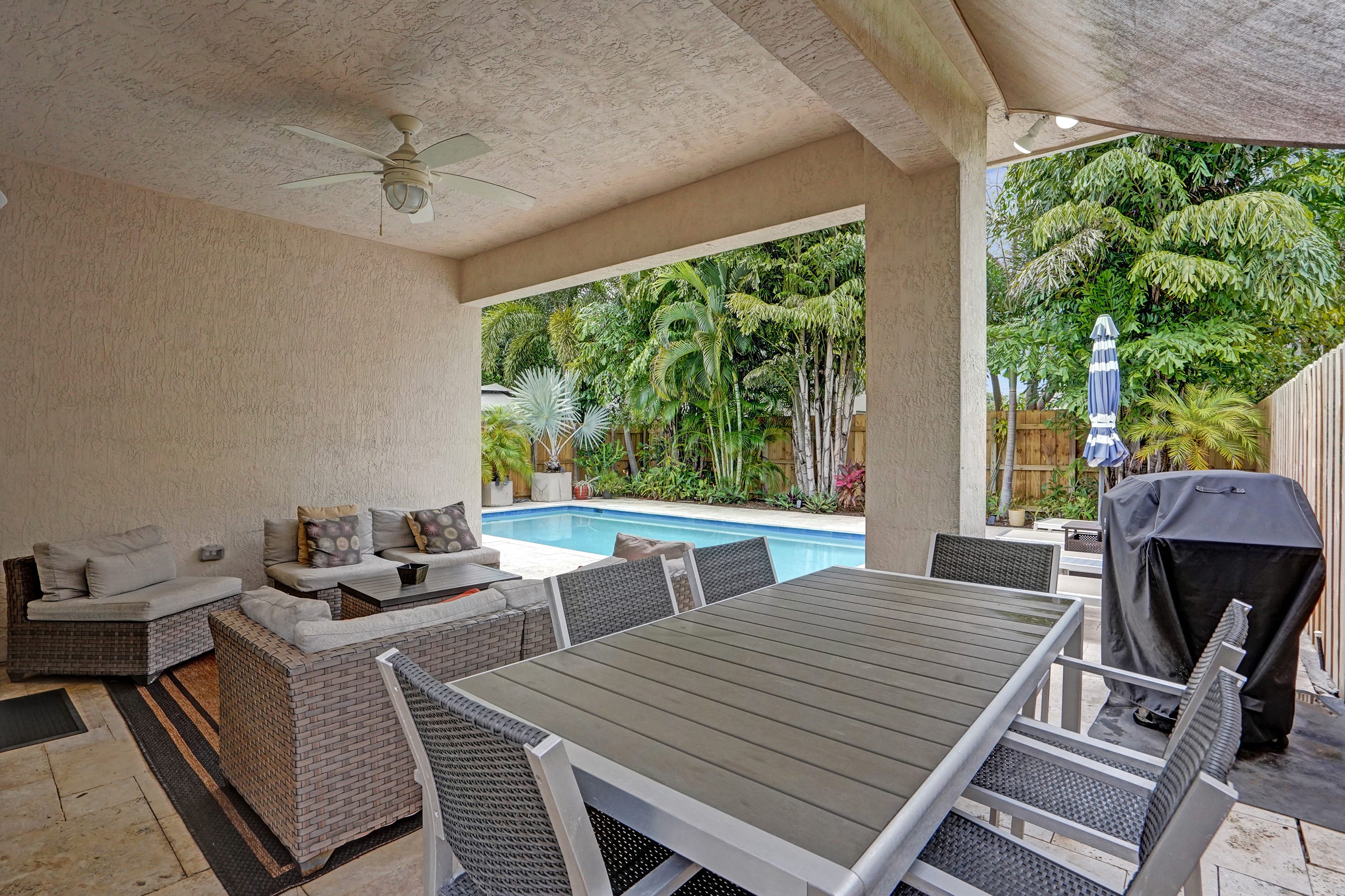 Coral Reef Villa 🌴 Private Heated Pool, Grill, Private Patio | 1.9 mi...