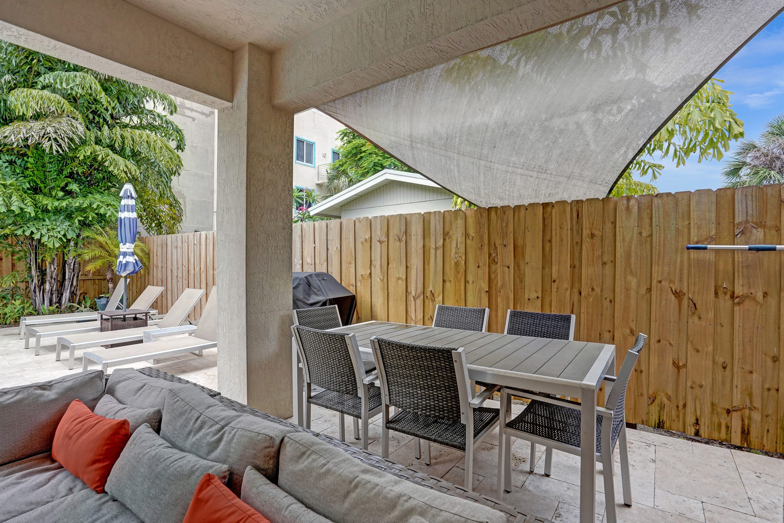 Coral Reef Villa 🌴 Private Heated Pool, Grill, Private Patio | 1.9 mi to Beach 🏖️ - Foto 46