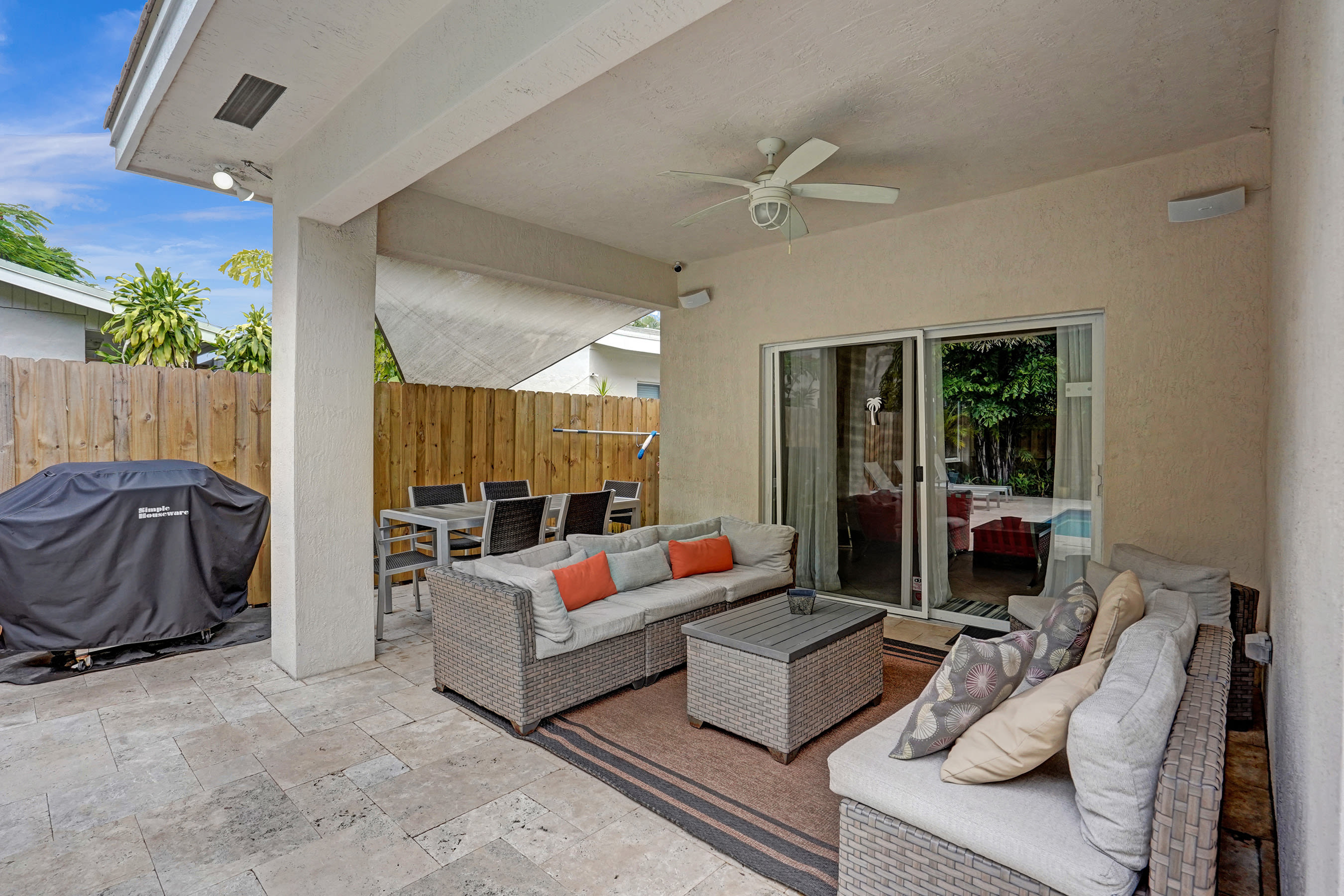 Coral Reef Villa 🌴 Private Heated Pool, Grill, Private Patio | 1.9 mi to Beach 🏖️ - Foto 49
