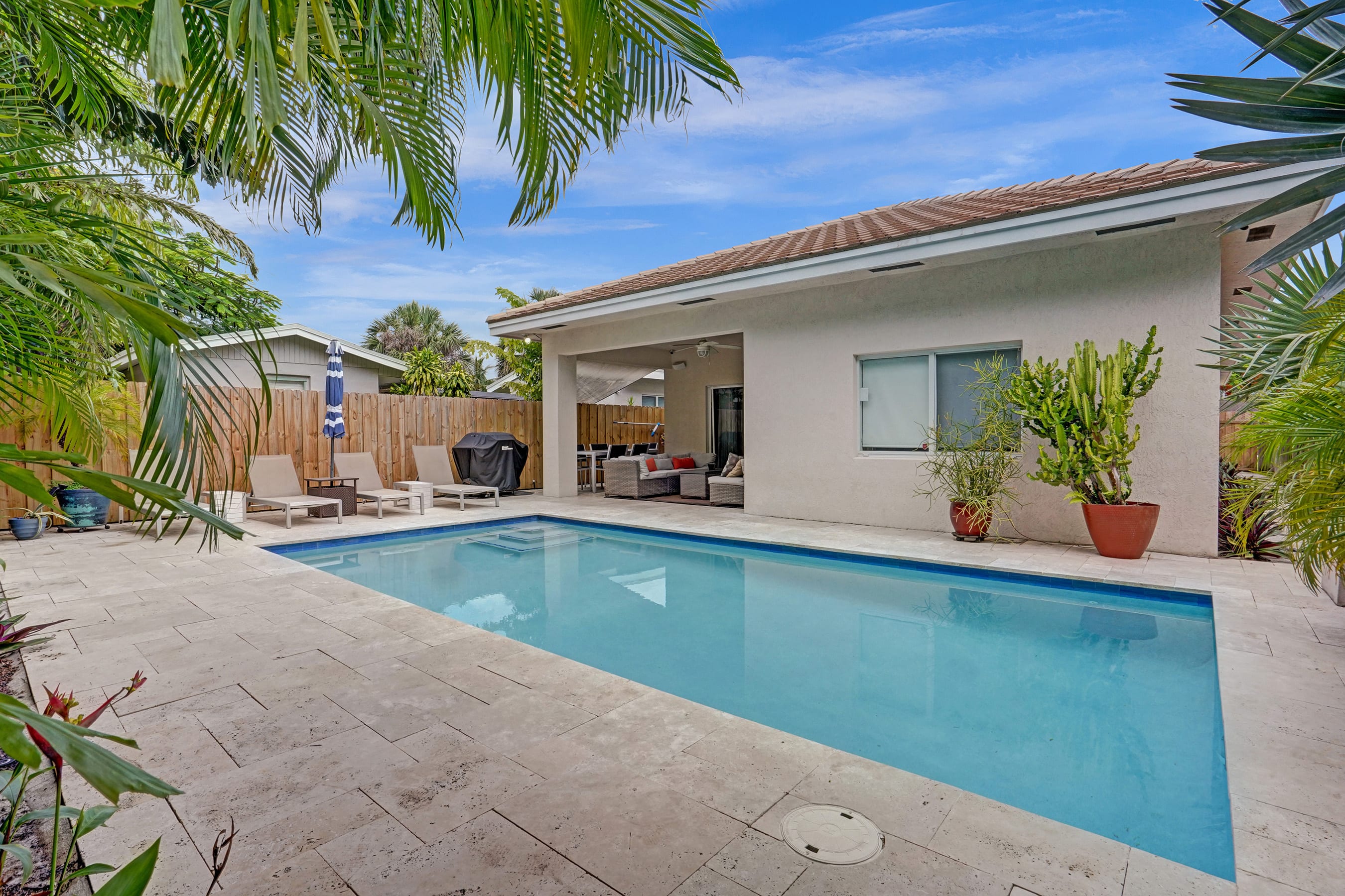 Coral Reef Villa 🌴 Private Heated Pool, Grill, Private Patio | 1.9 mi...