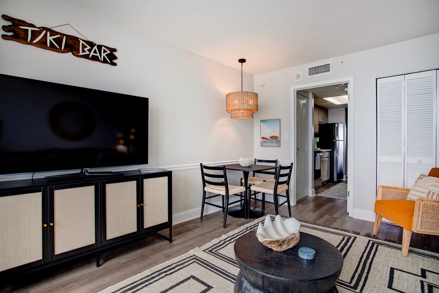 Oceanfront Escape Renovated Suite at Camelot | Photo 15