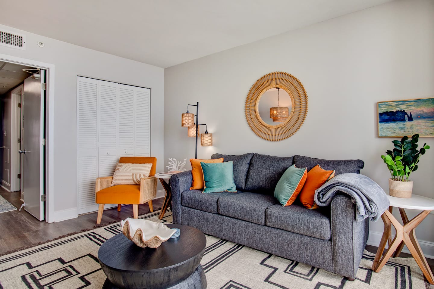 Oceanfront Escape Renovated Suite at Camelot | Photo 16