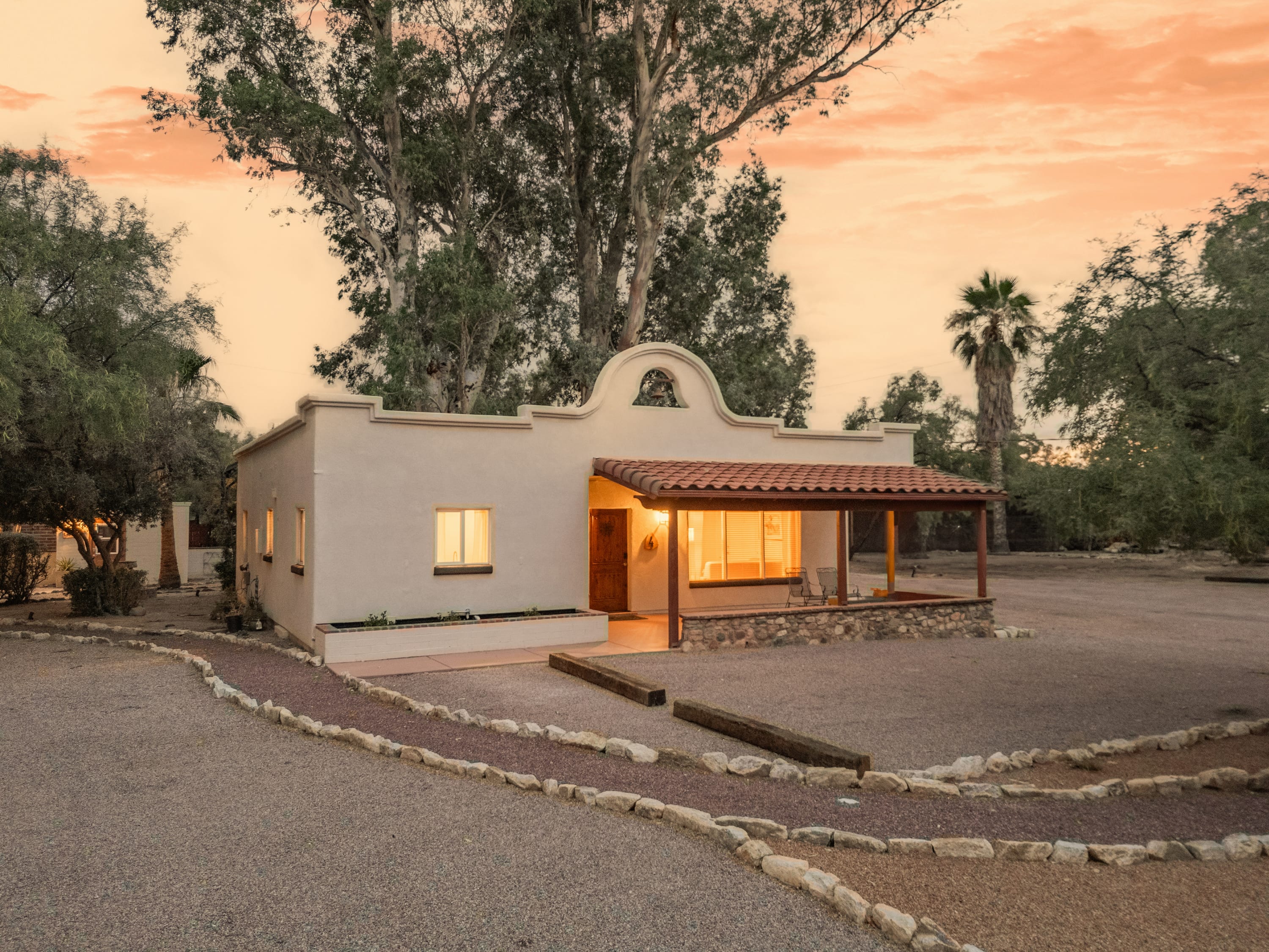 Resort Pool & Pickleball at Hidden Gem • Solana #4 — Tucson, AZ — vacation rental