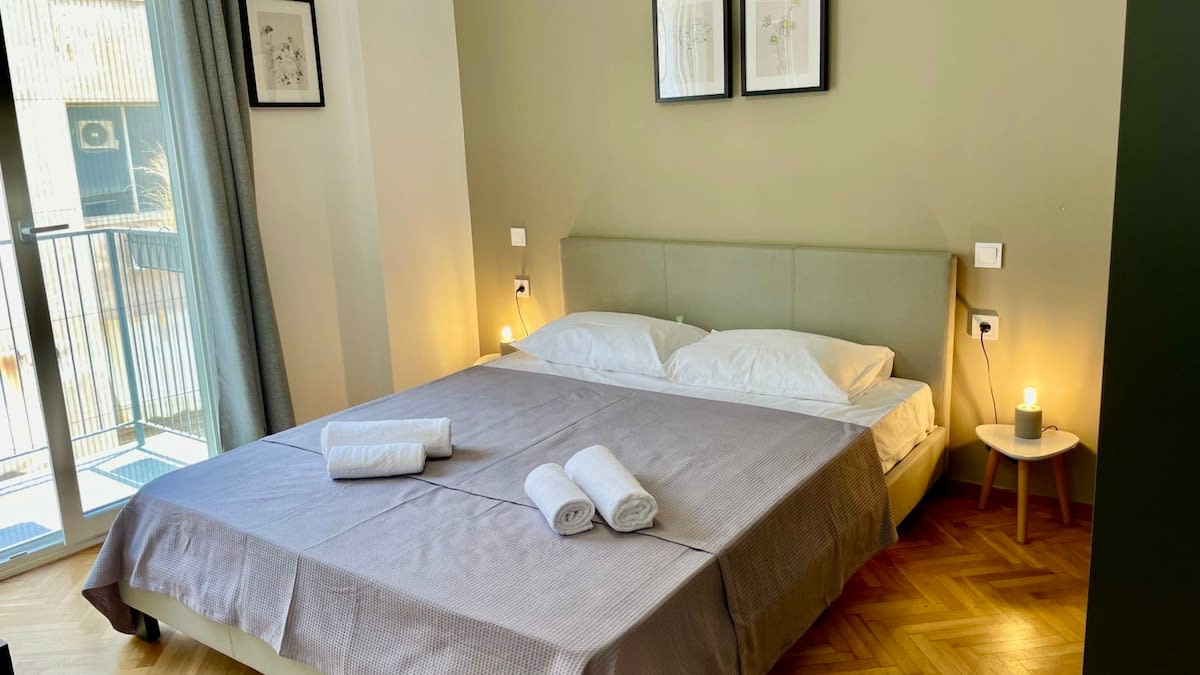 Stylish Spacious Apt at the centre of Monastiraki in Athens — photo 3