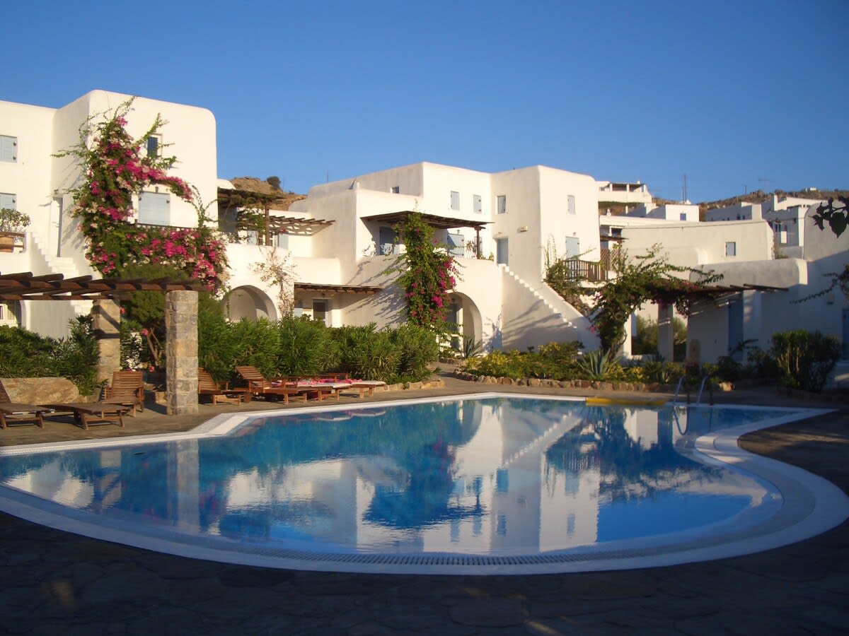 Pleiades Modern Villa with Shared Pool in Ornos — holiday rental in Mykonos