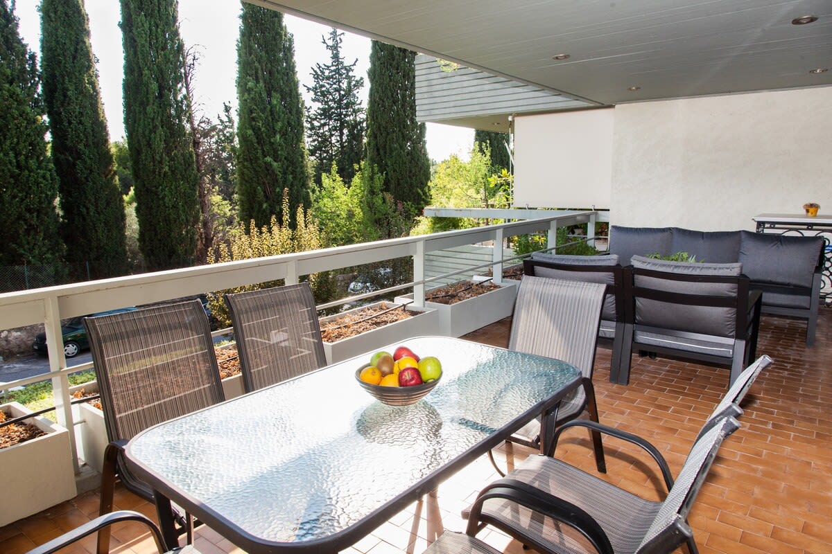 Delux Apartment with Amazing Balcony! in Athens — photo 2